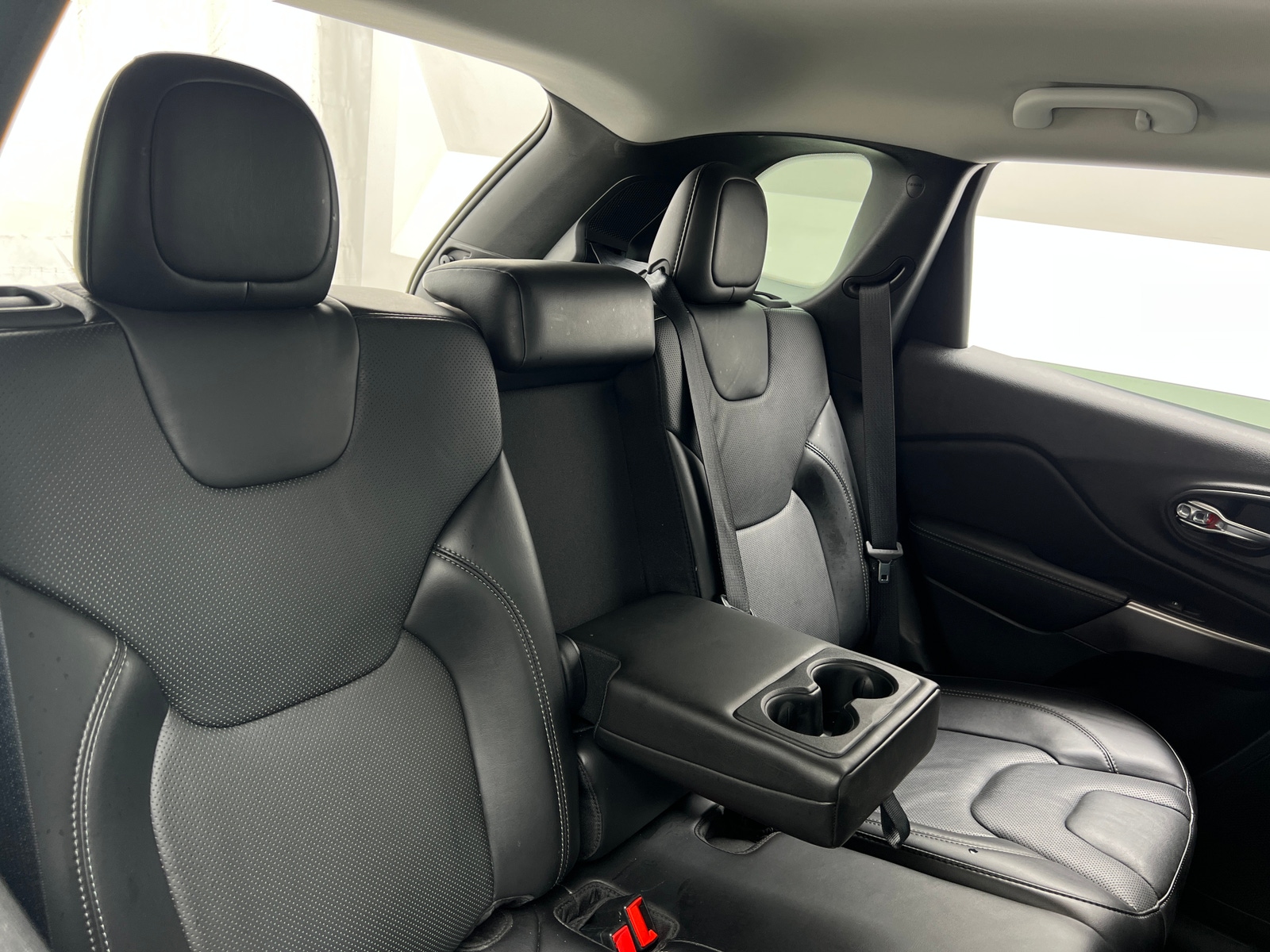 Thumbnail: 2021 Jeep Cherokee - 5