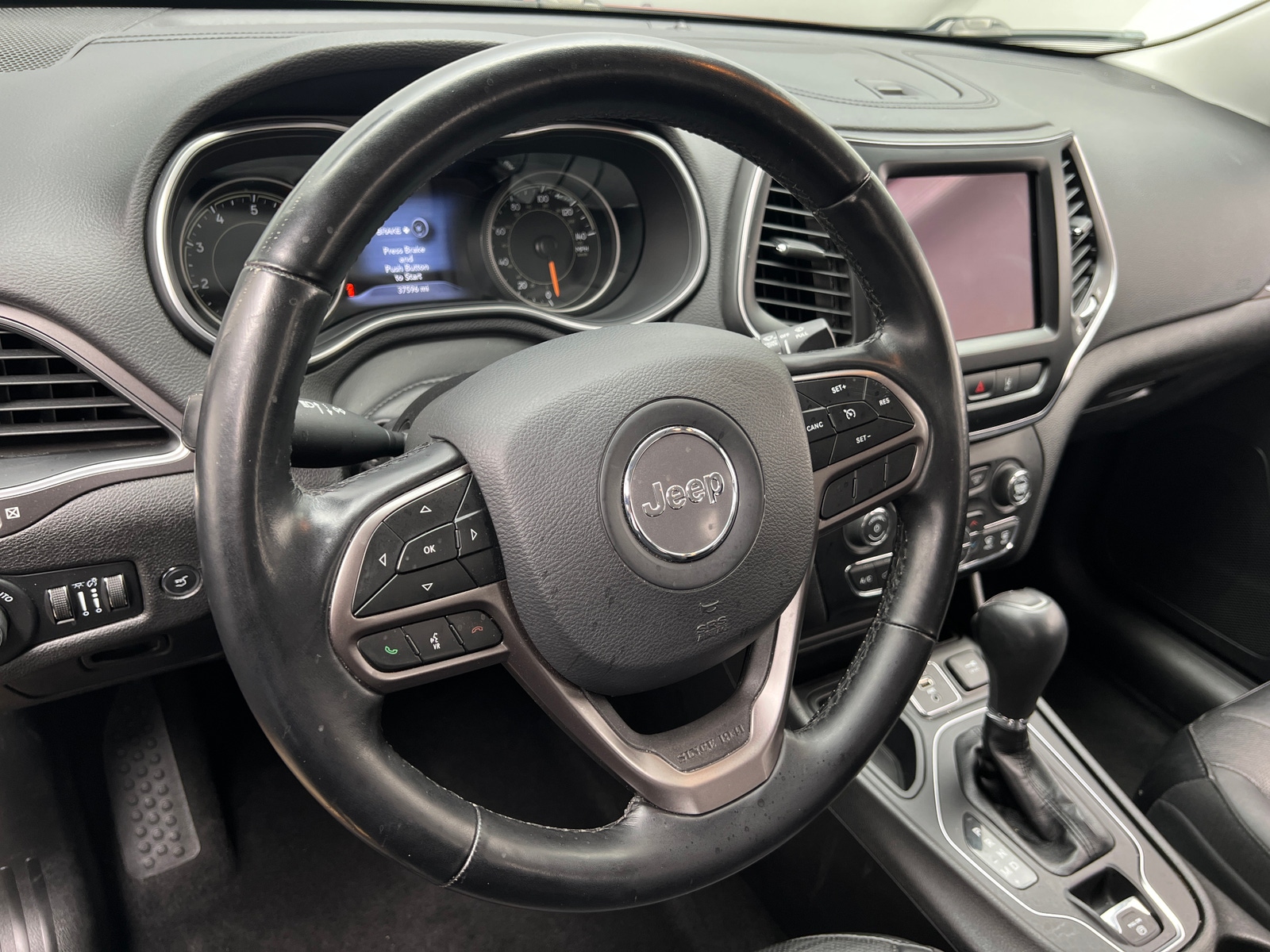 Thumbnail: 2021 Jeep Cherokee - 4