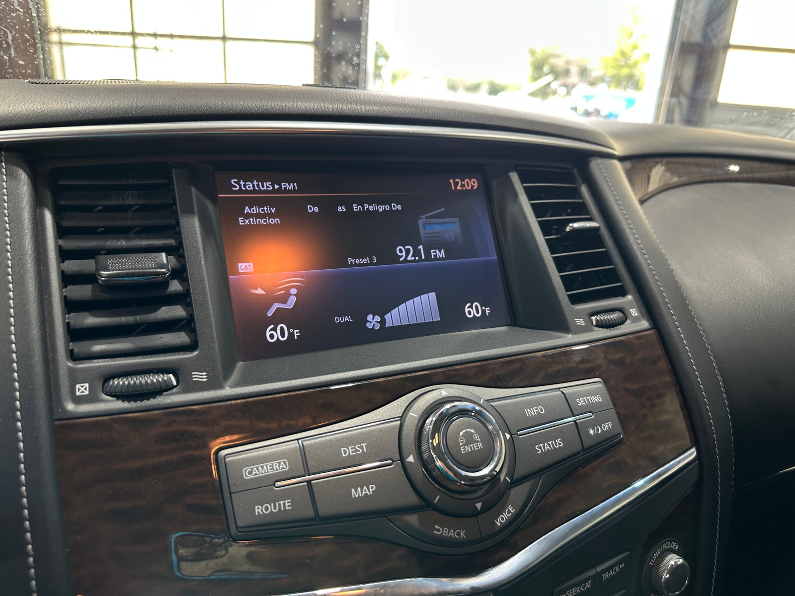 Thumbnail: 2017 Nissan Armada - 3