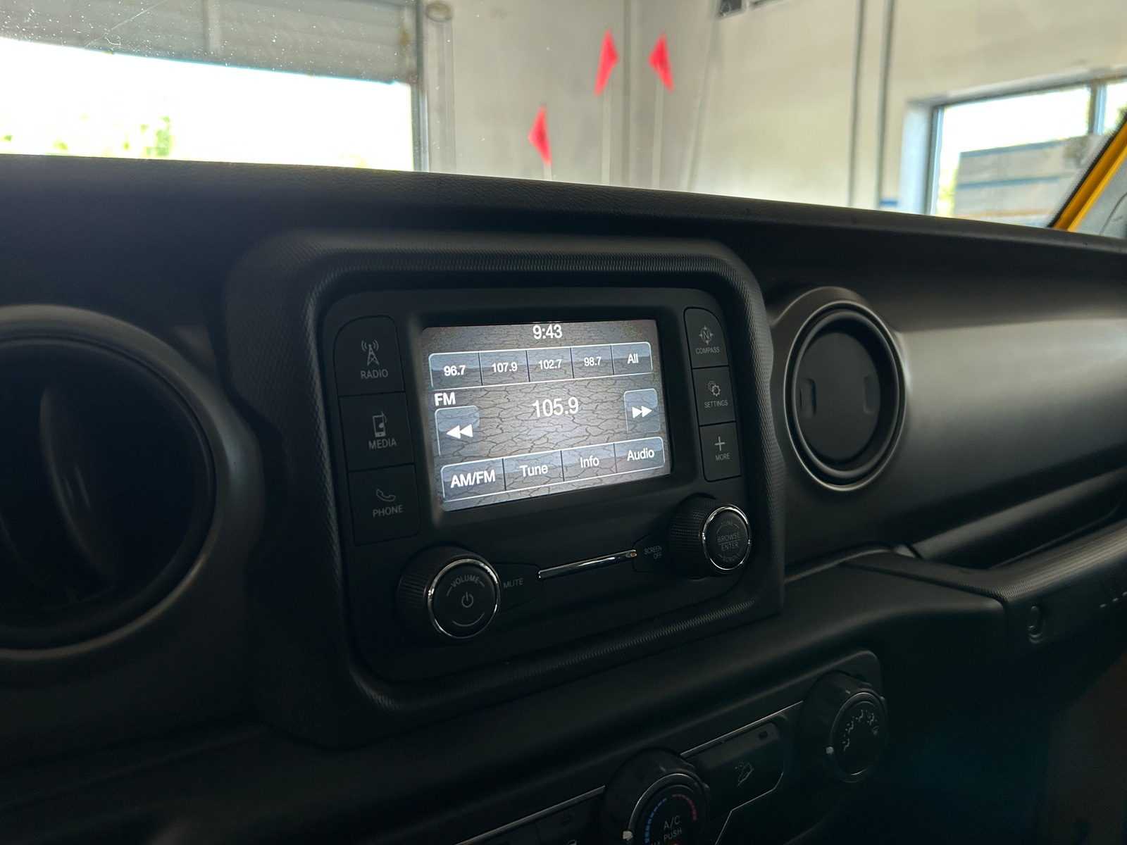 Thumbnail: 2019 Jeep Wrangler - 4