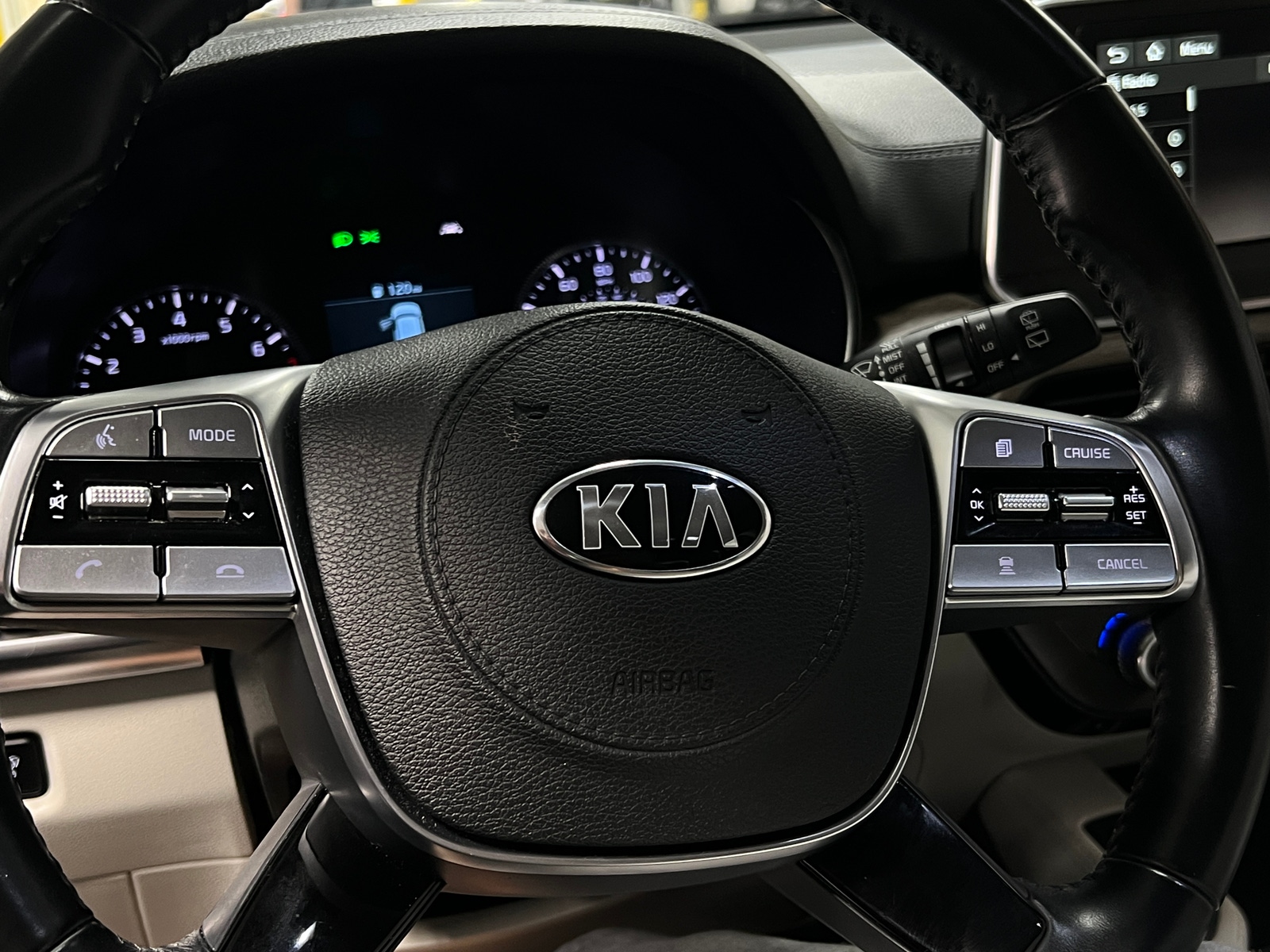 Thumbnail: 2020 Kia Telluride - 5