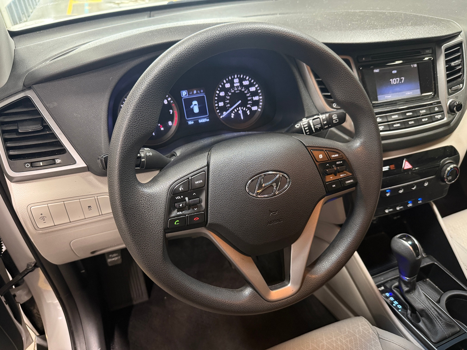 Thumbnail: 2017 Hyundai Tucson - 5