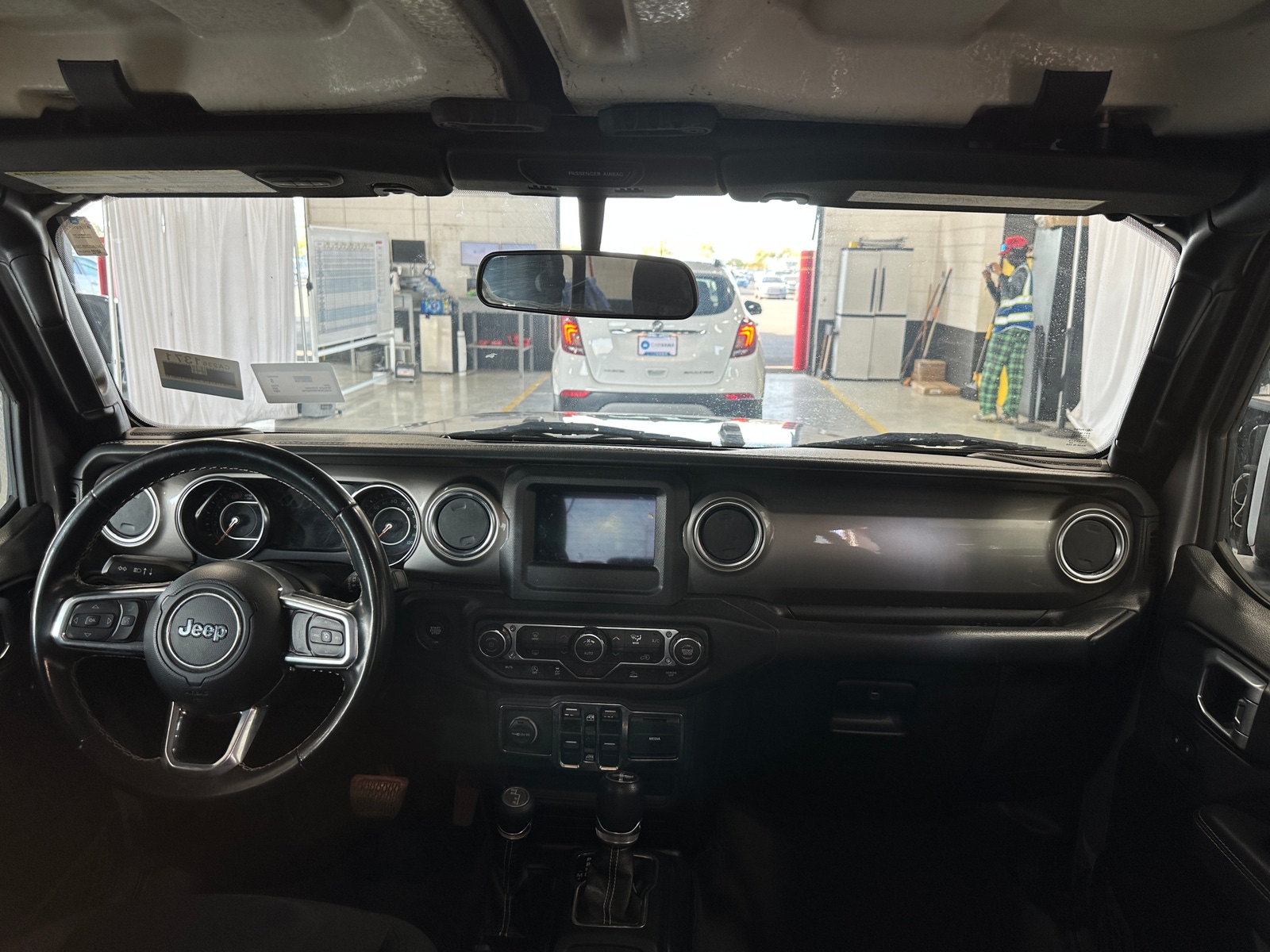 Thumbnail: 2021 Jeep Wrangler - 3