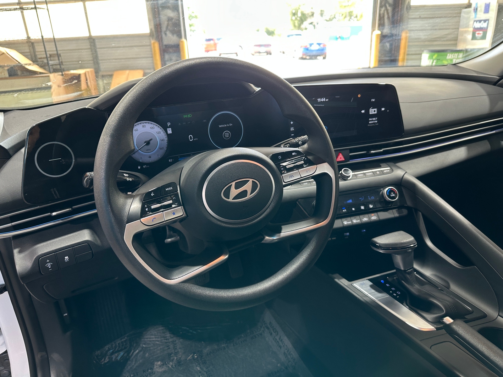 Thumbnail: 2024 Hyundai Elantra - 5