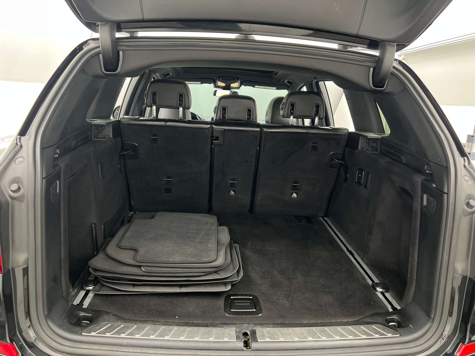 Thumbnail: 2018 BMW X3 - 6