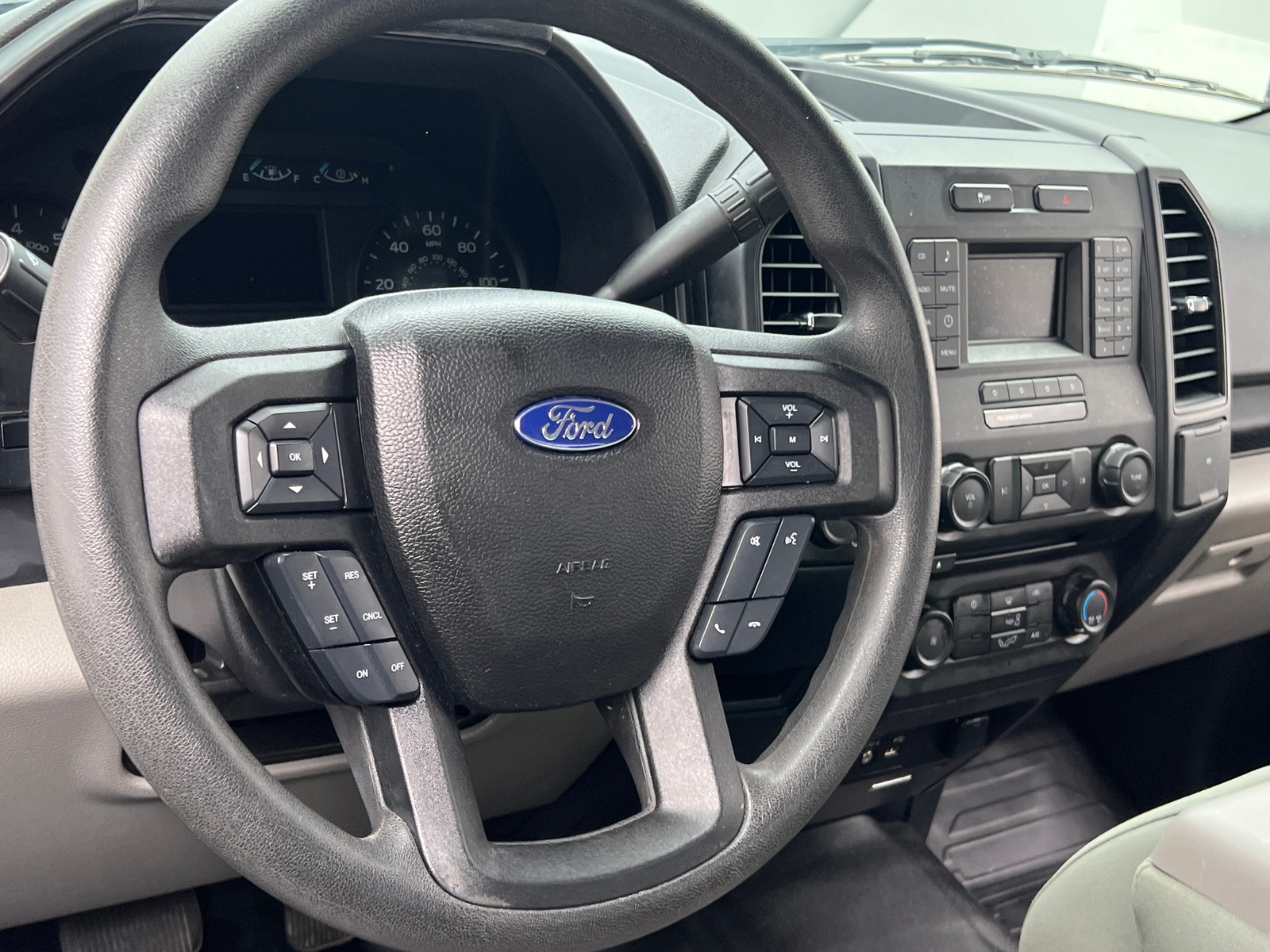 Thumbnail: 2015 Ford Econoline - 5