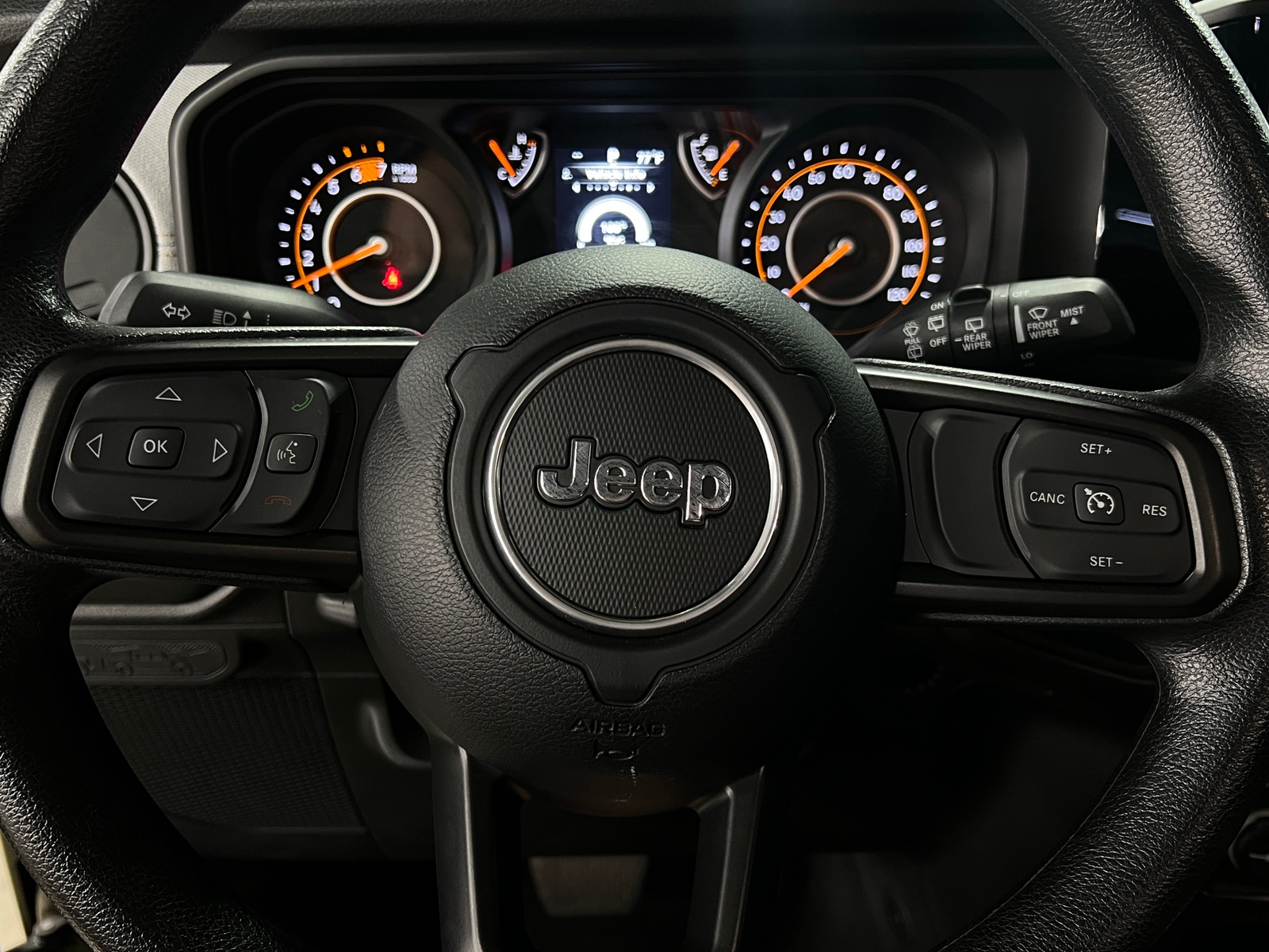 Thumbnail: 2025 Jeep Wrangler - 5
