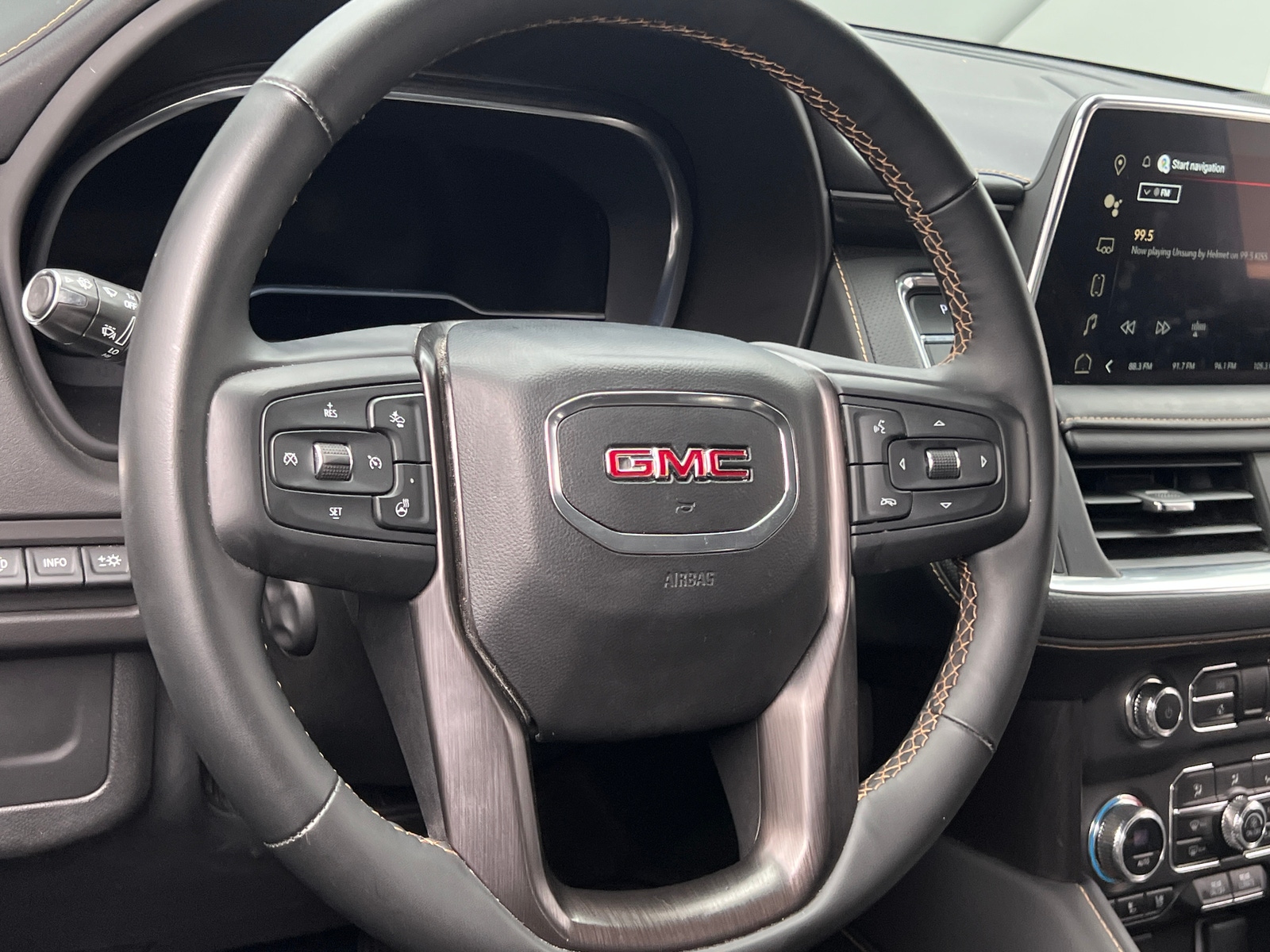 Thumbnail: 2023 GMC Yukon XL - 5