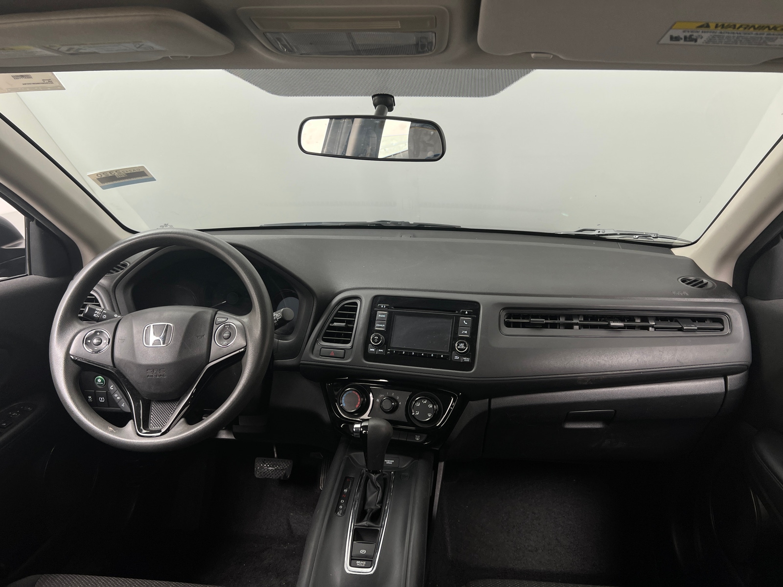 Thumbnail: 2016 Honda HR-V - 3