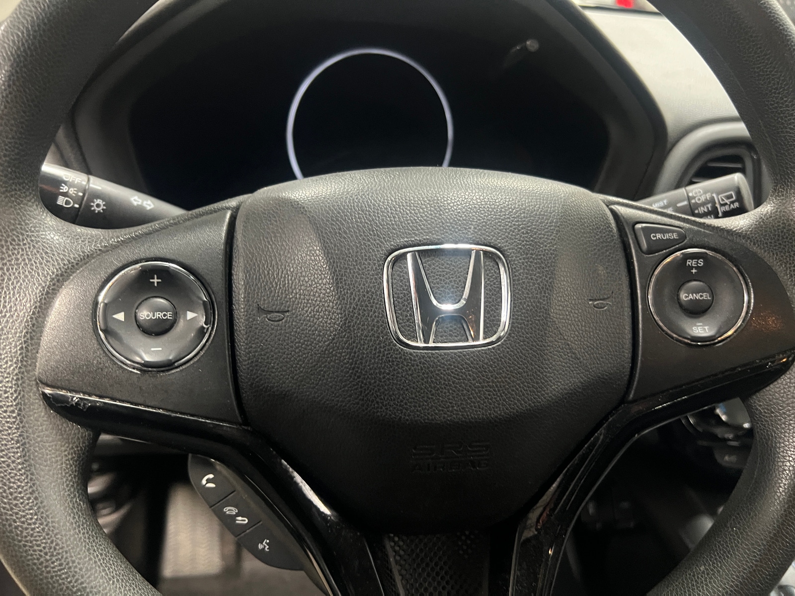 Thumbnail: 2016 Honda HR-V - 5