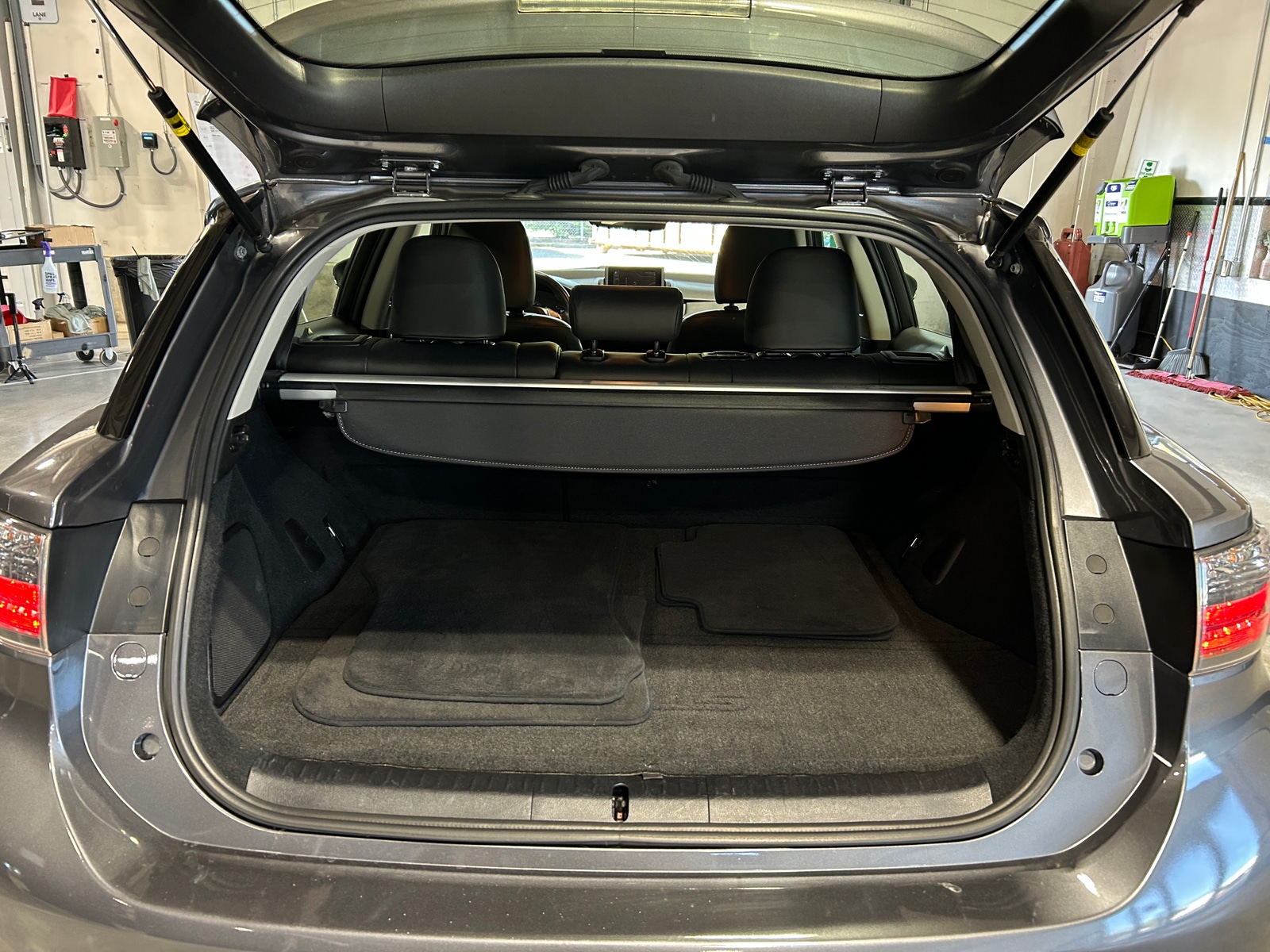 Thumbnail: 2013 Lexus CT - 6