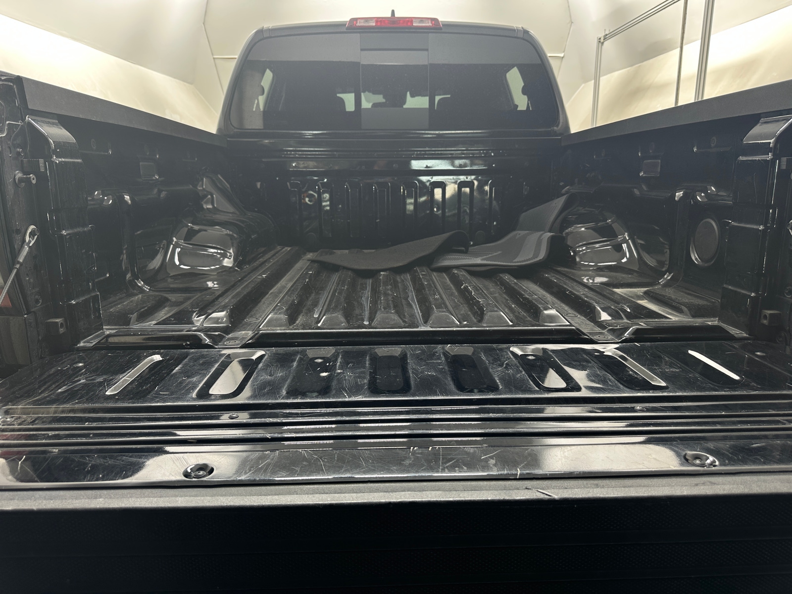 Thumbnail: 2023 Nissan Frontier - 7