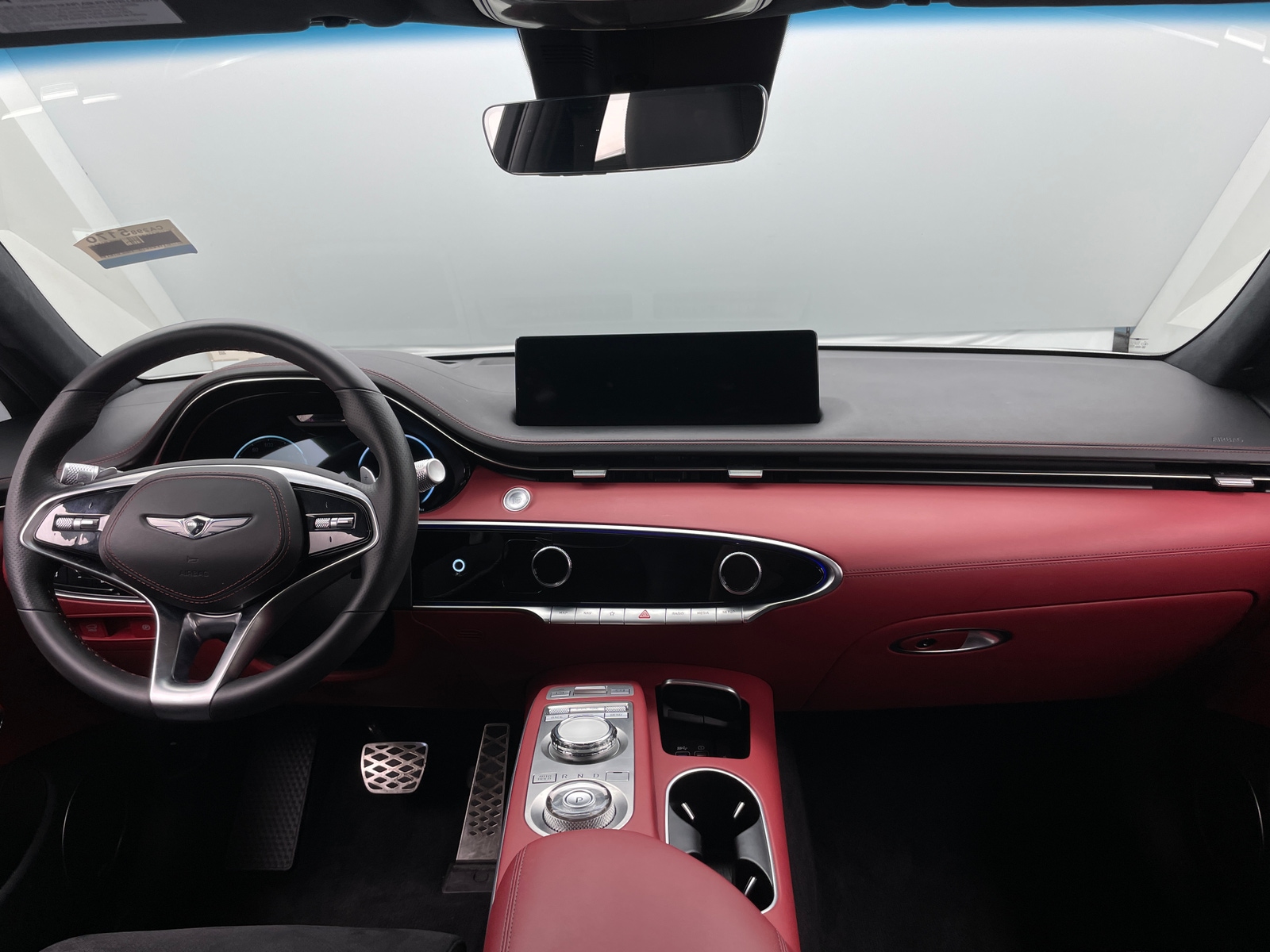 Thumbnail: 2022 Genesis GV70 - 2