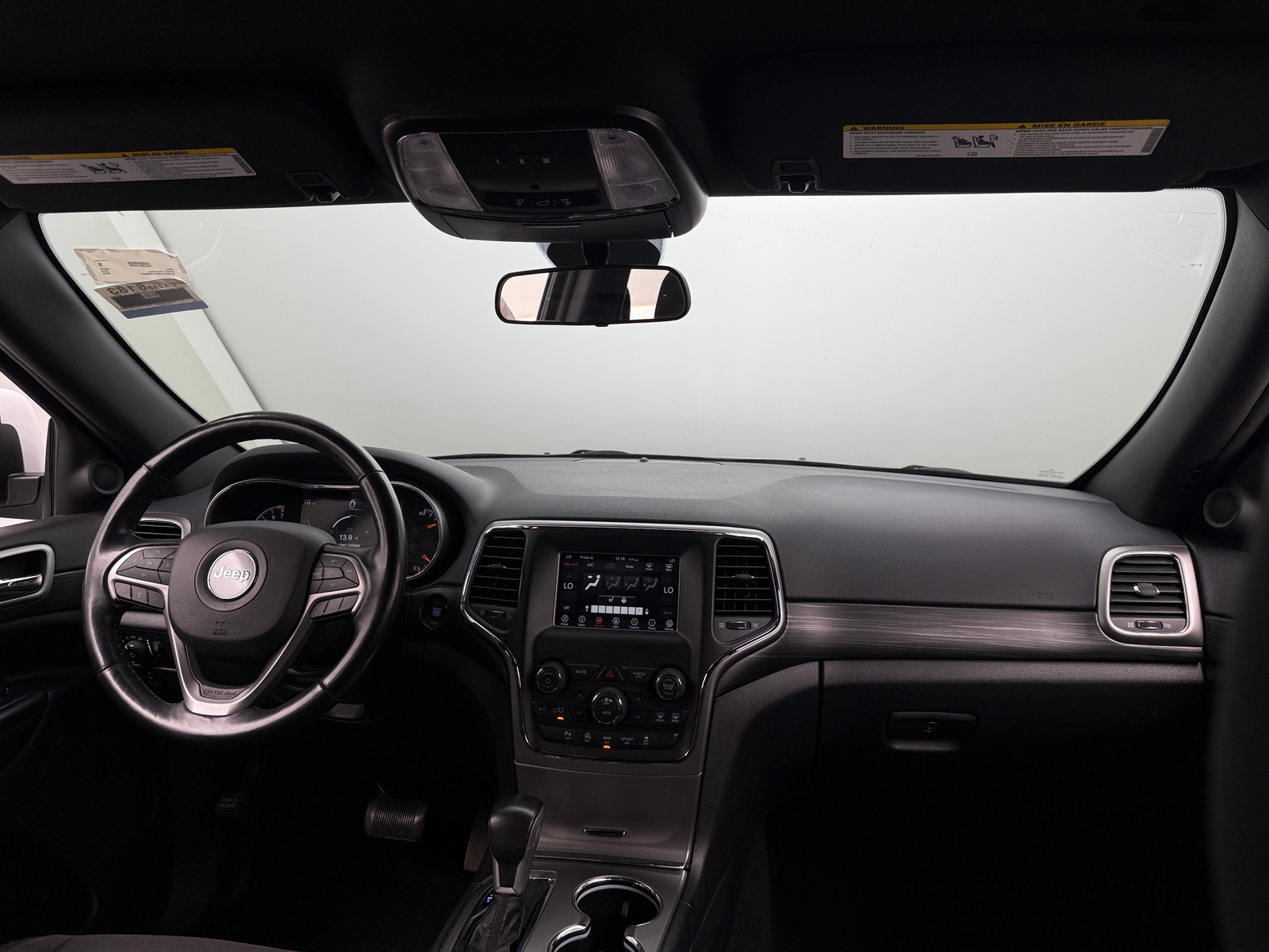 Thumbnail: 2020 Jeep Grand Cherokee - 3