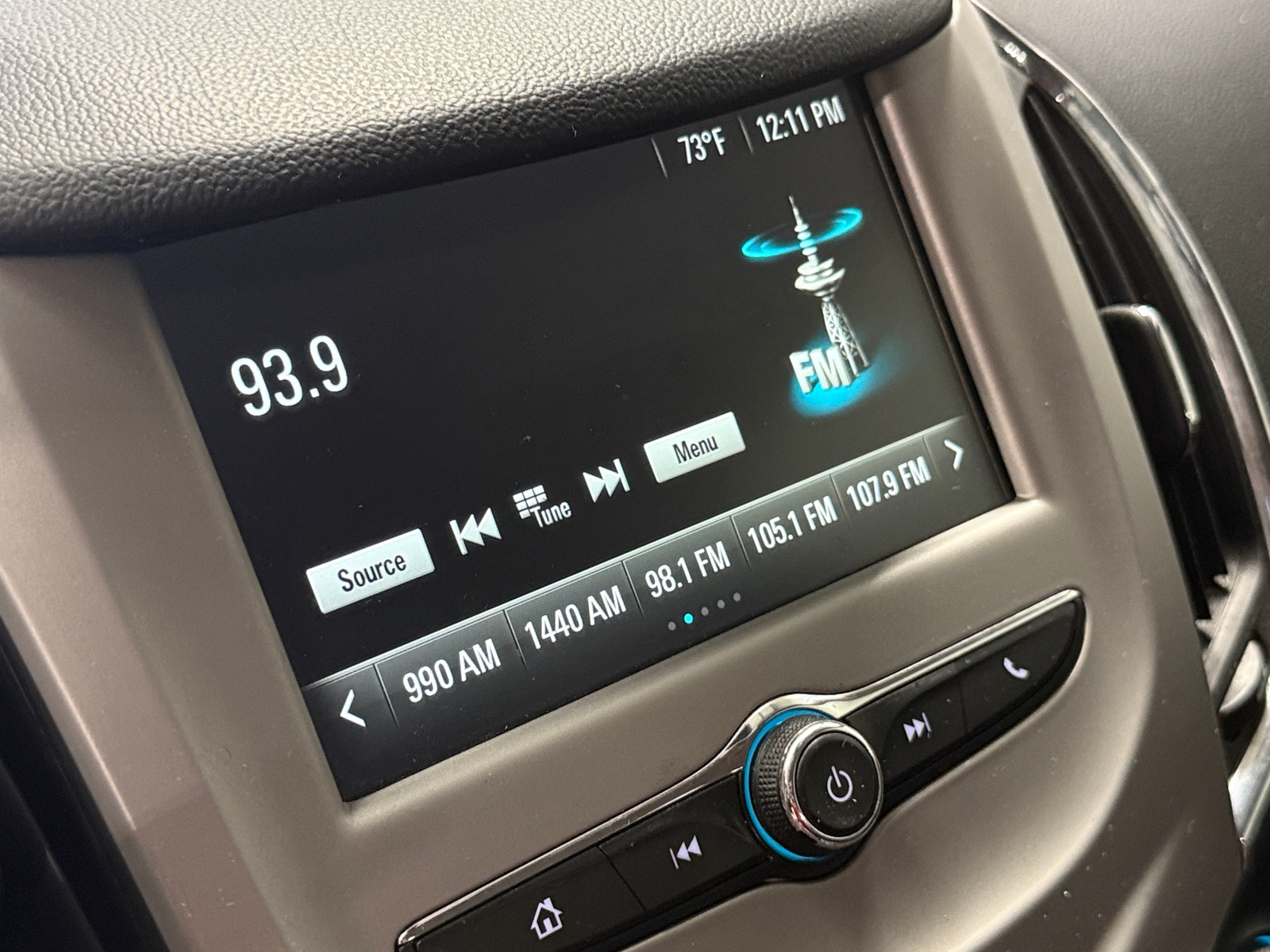 Thumbnail: 2018 Chevrolet Cruze - 4