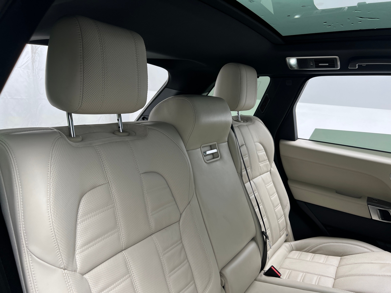 Thumbnail: 2017 Land Rover Range Rover Sport - 5