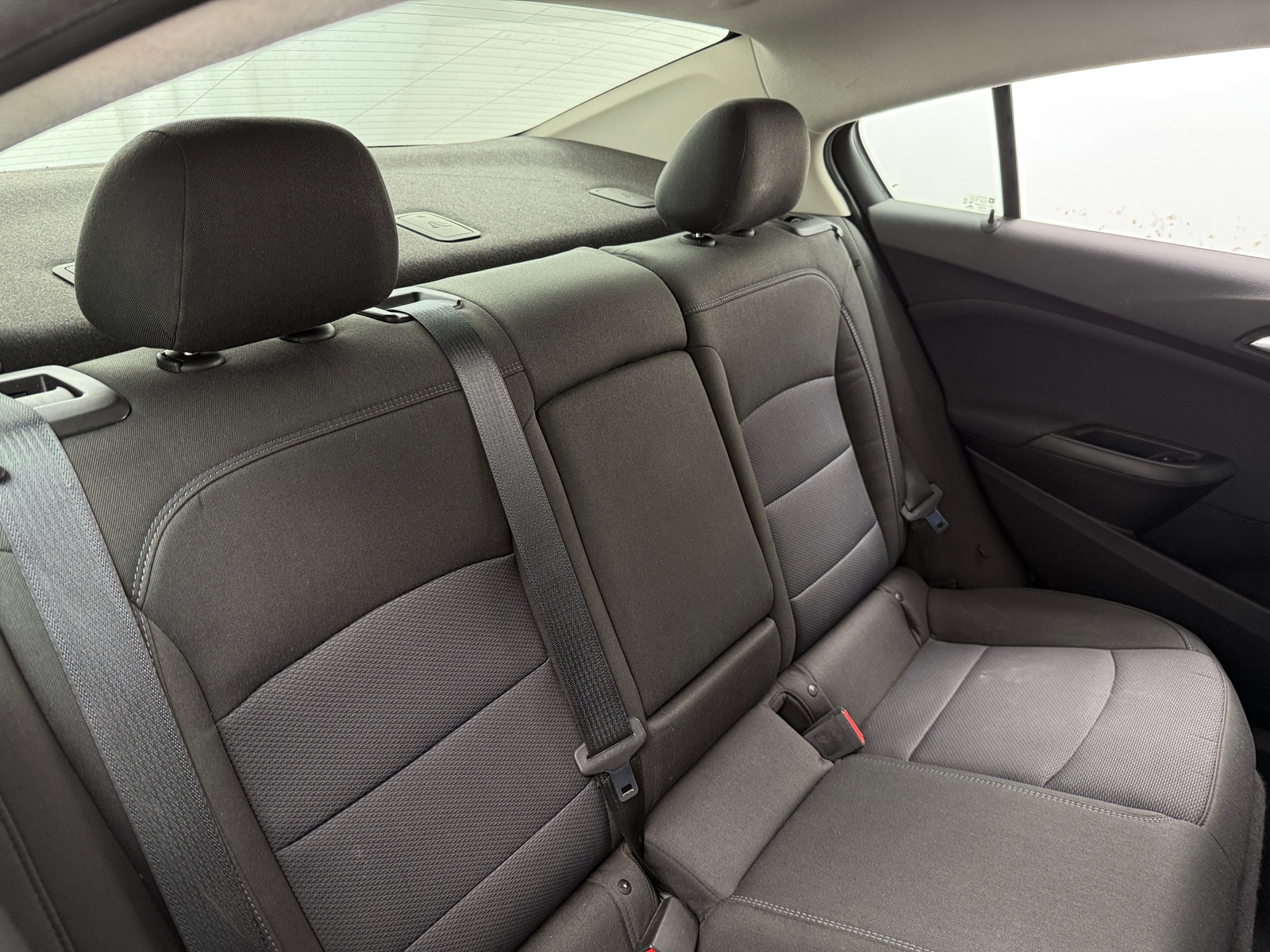 Thumbnail: 2018 Chevrolet Cruze - 6