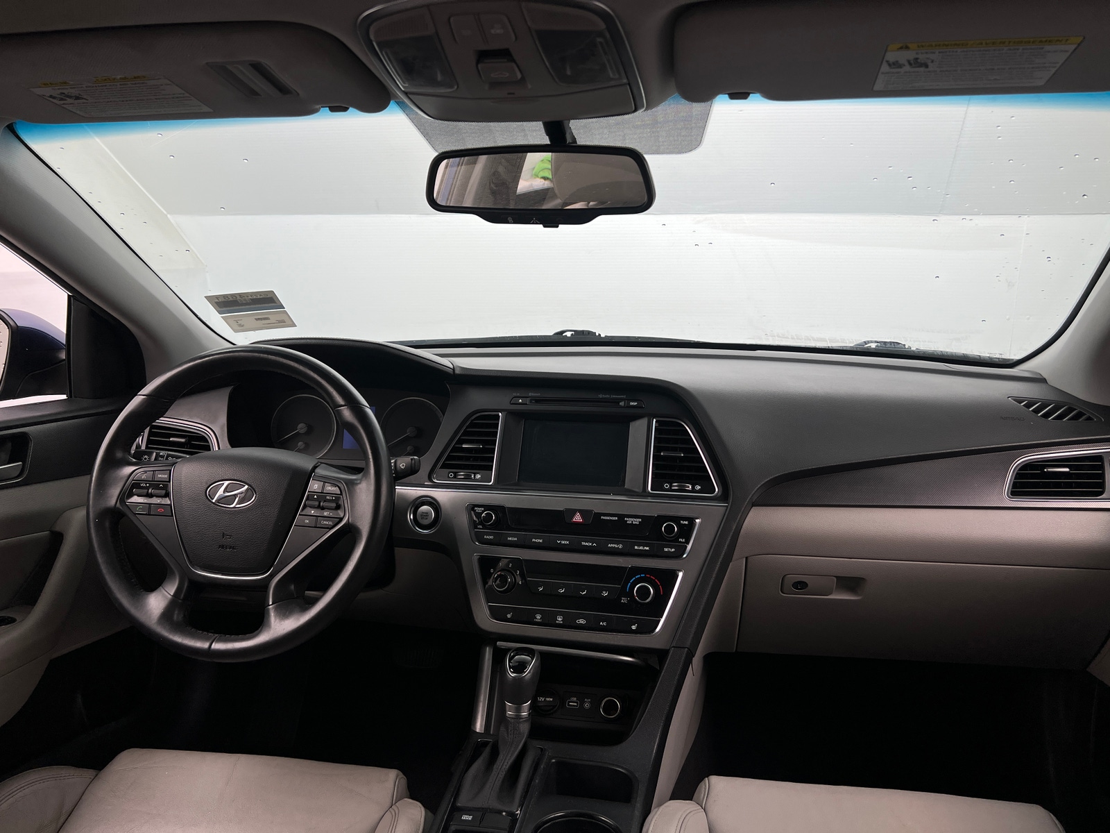 Thumbnail: 2017 Hyundai Sonata - 3