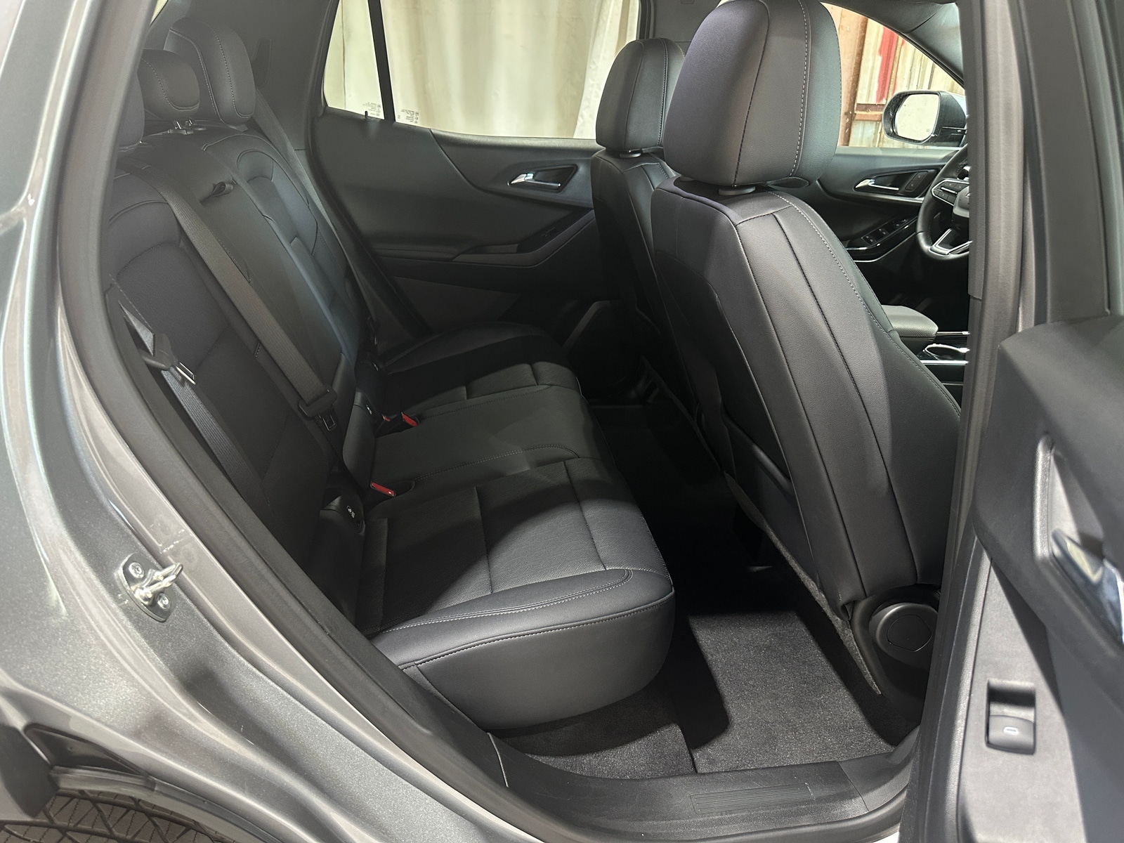 Thumbnail: 2025 Chevrolet Equinox - 6