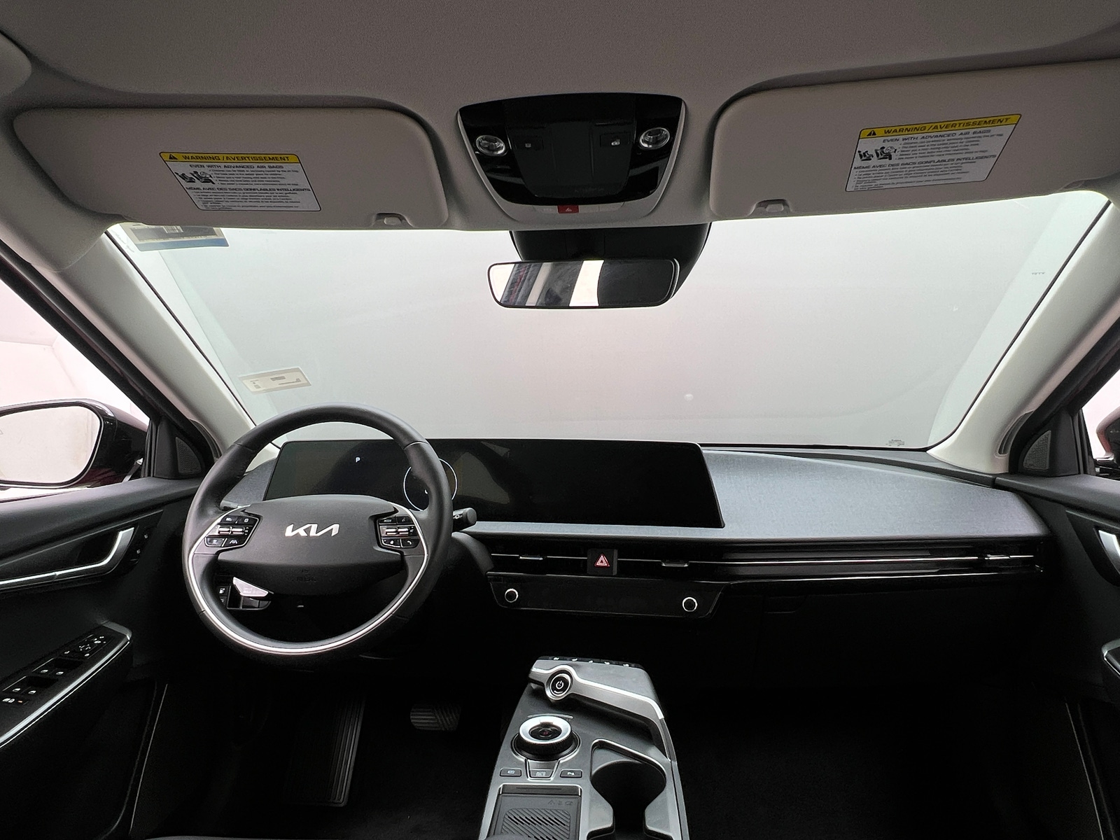 Thumbnail: 2024 Kia EV6 - 2
