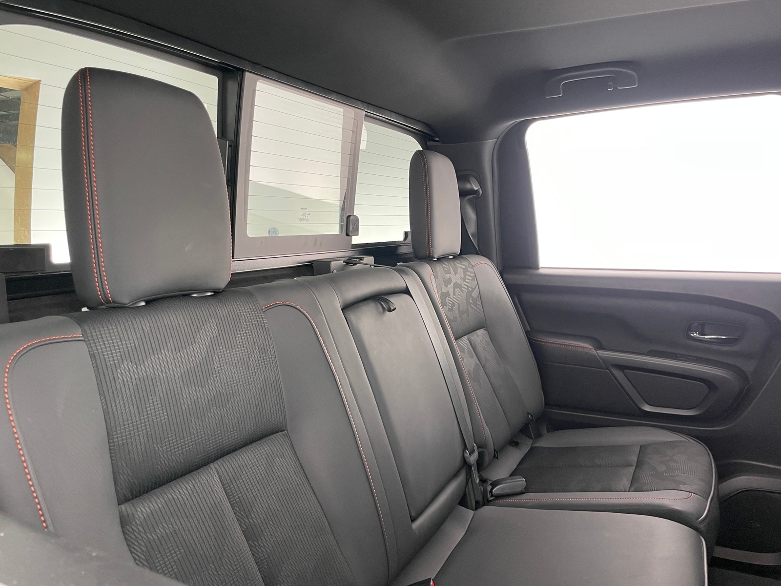 Thumbnail: 2022 Nissan Titan - 6