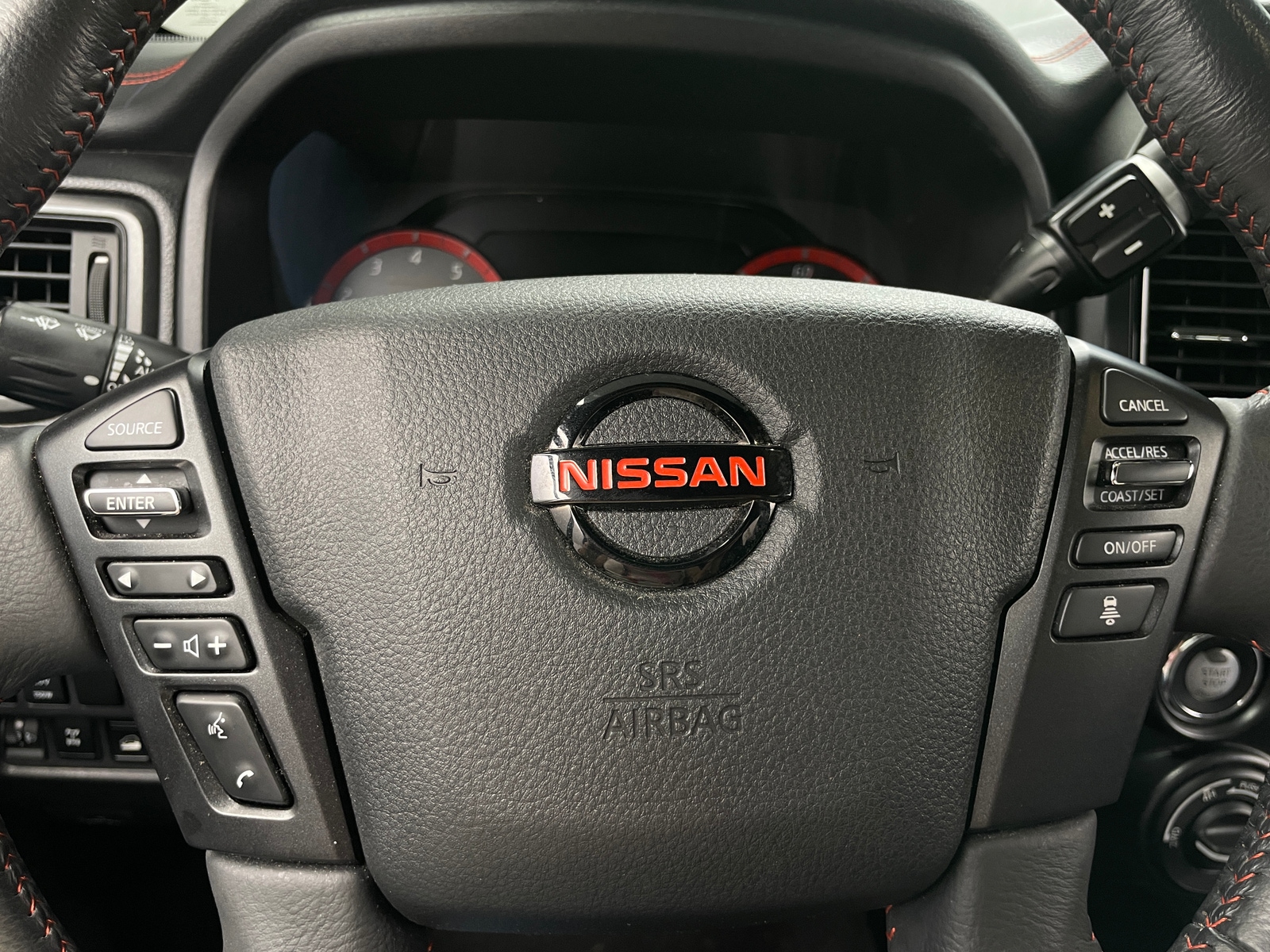 Thumbnail: 2022 Nissan Titan - 5