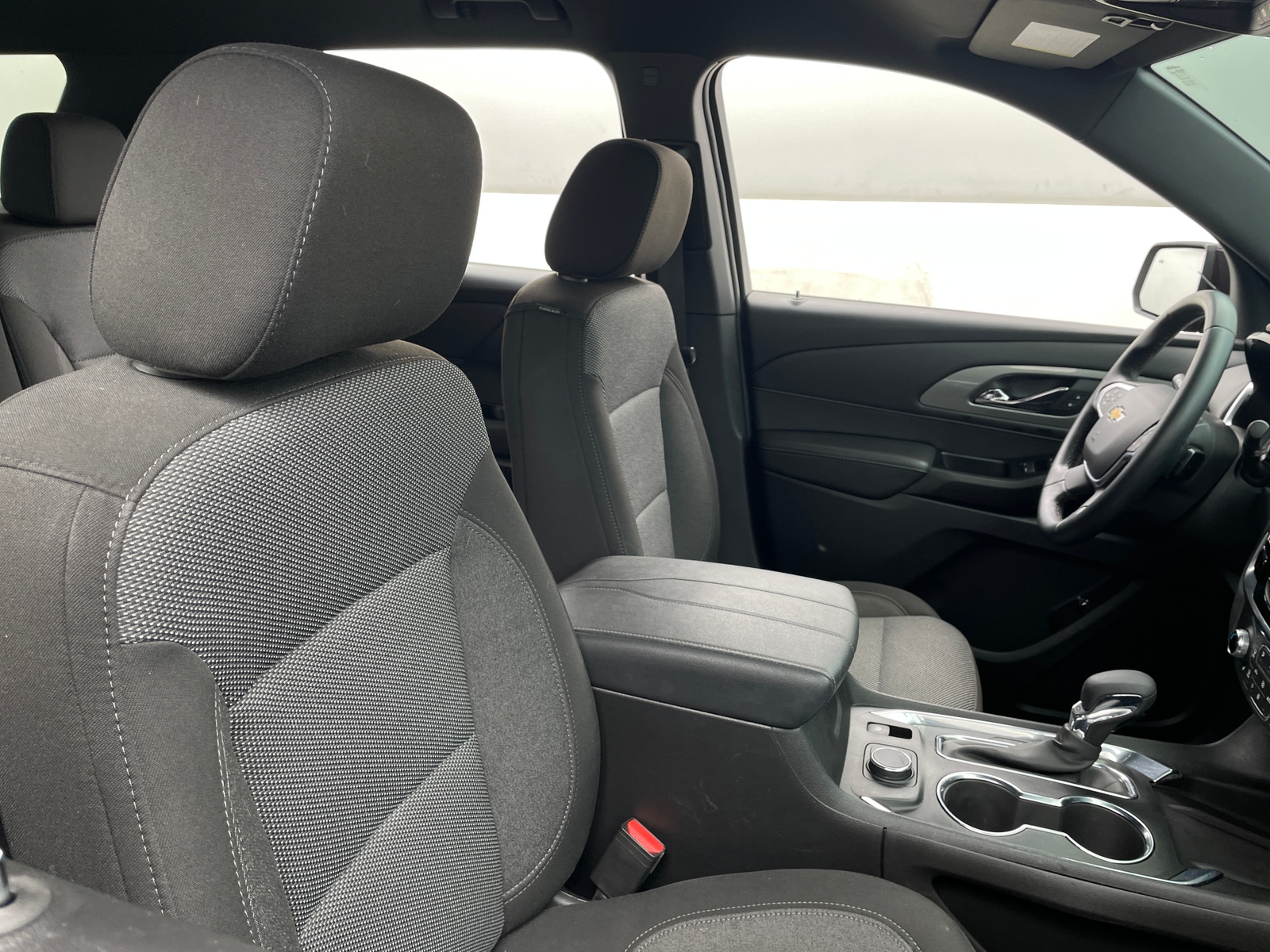 Thumbnail: 2023 Chevrolet Traverse - 2