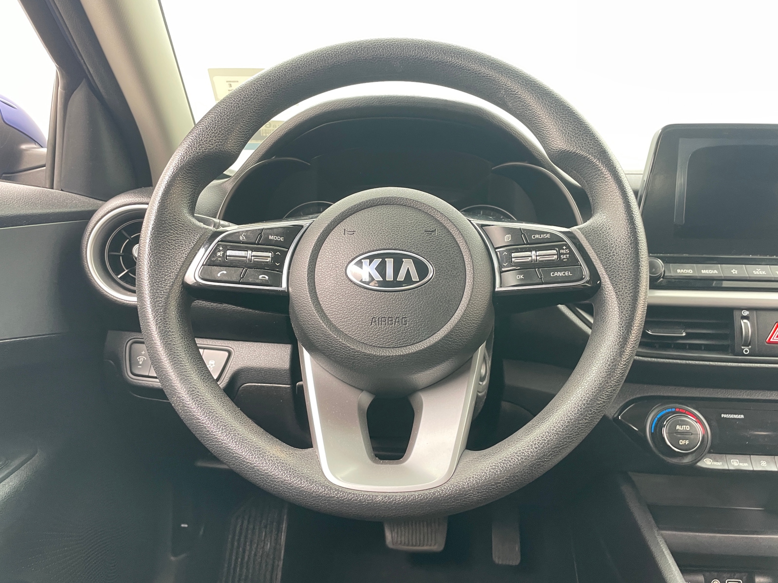 Thumbnail: 2019 Kia Forte - 5