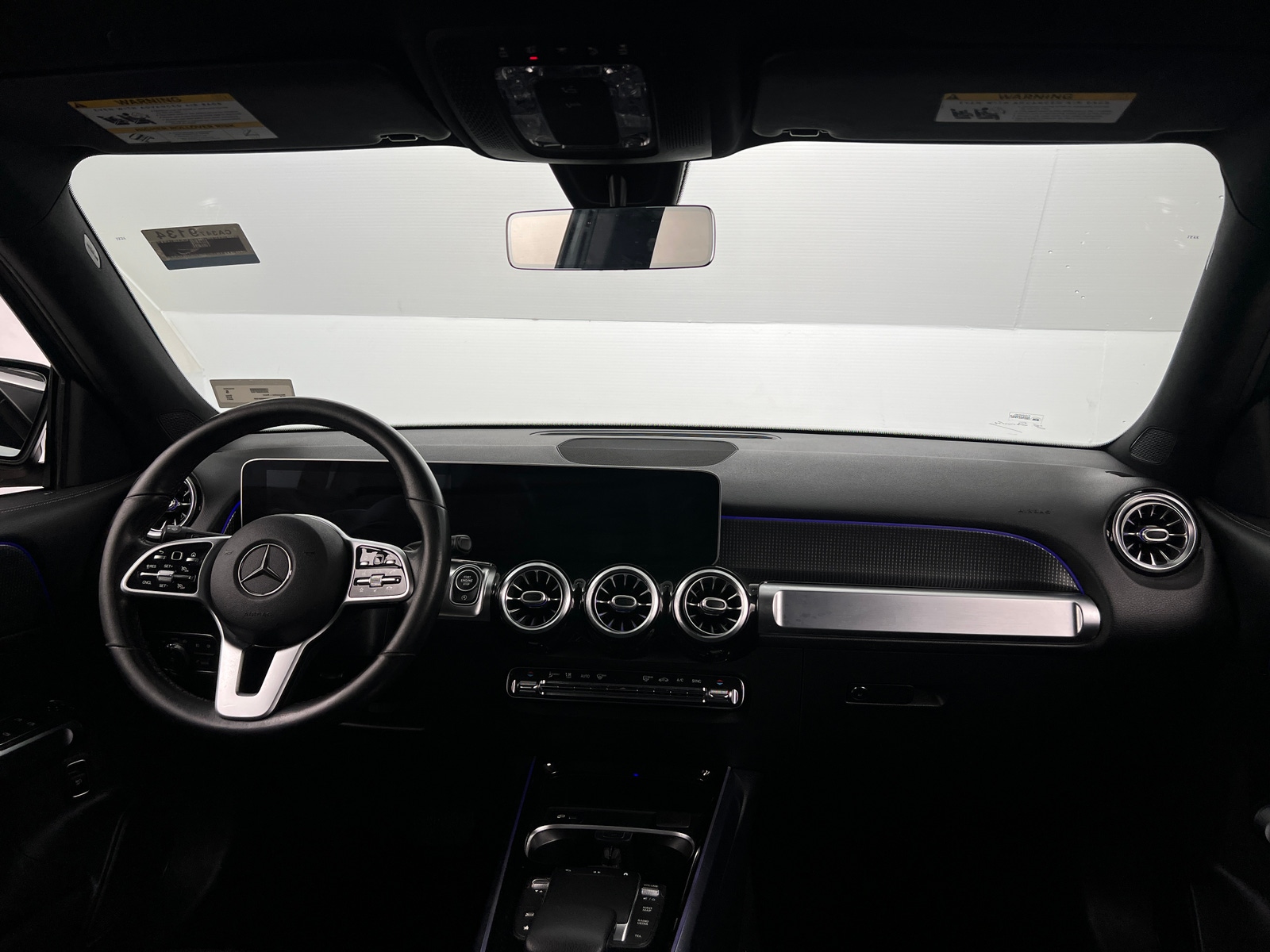 Thumbnail: 2021 Mercedes-Benz GLB - 2