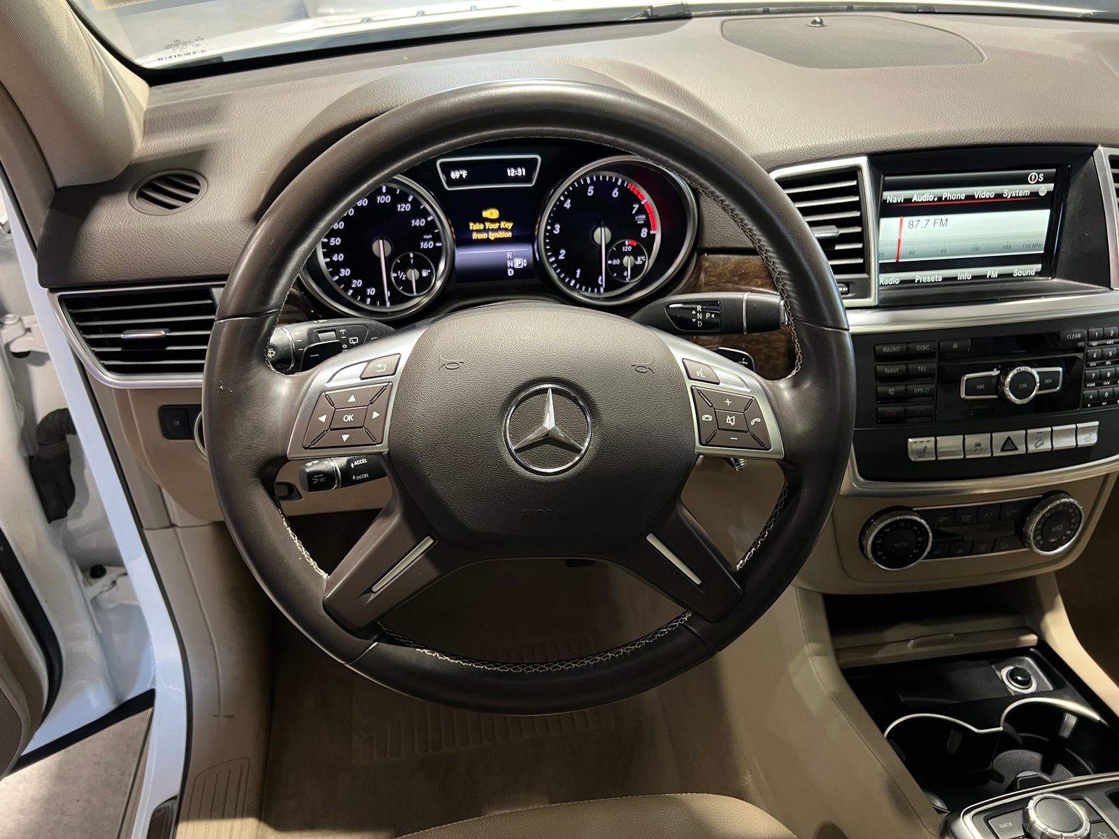 Thumbnail: 2015 Mercedes-Benz M-Class - 4