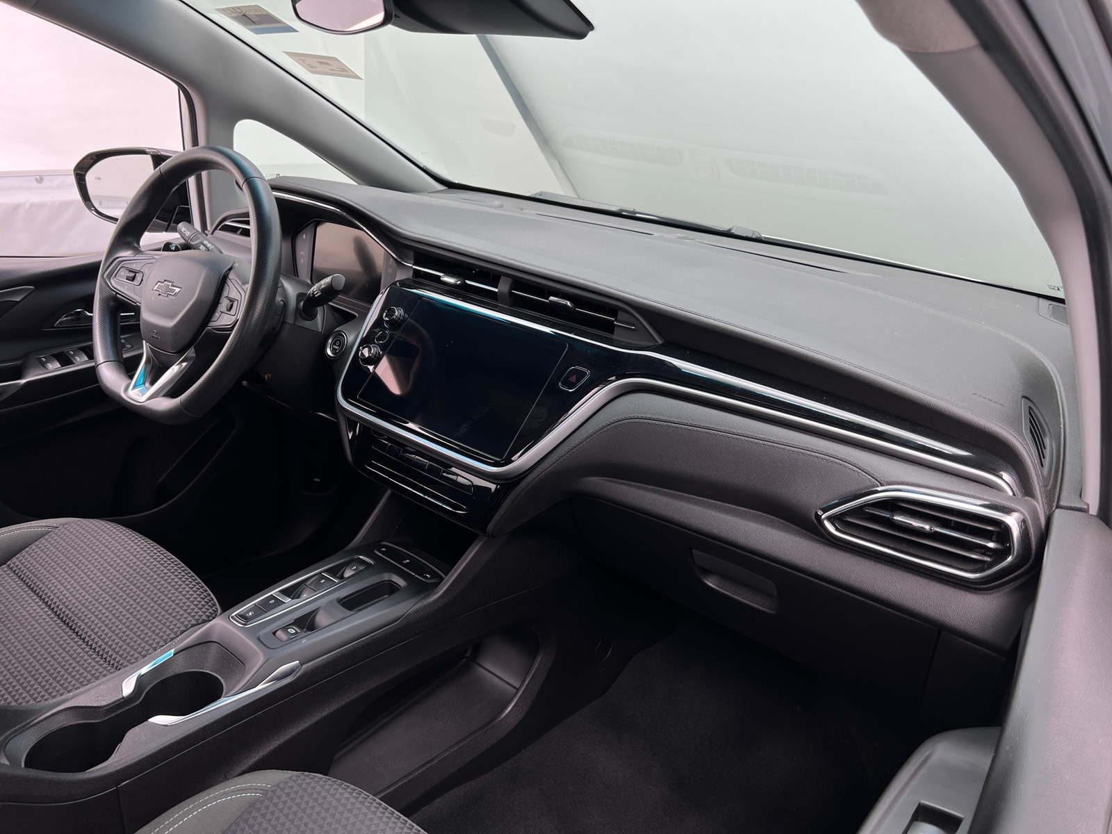 Thumbnail: 2023 Chevrolet Bolt EV - 3