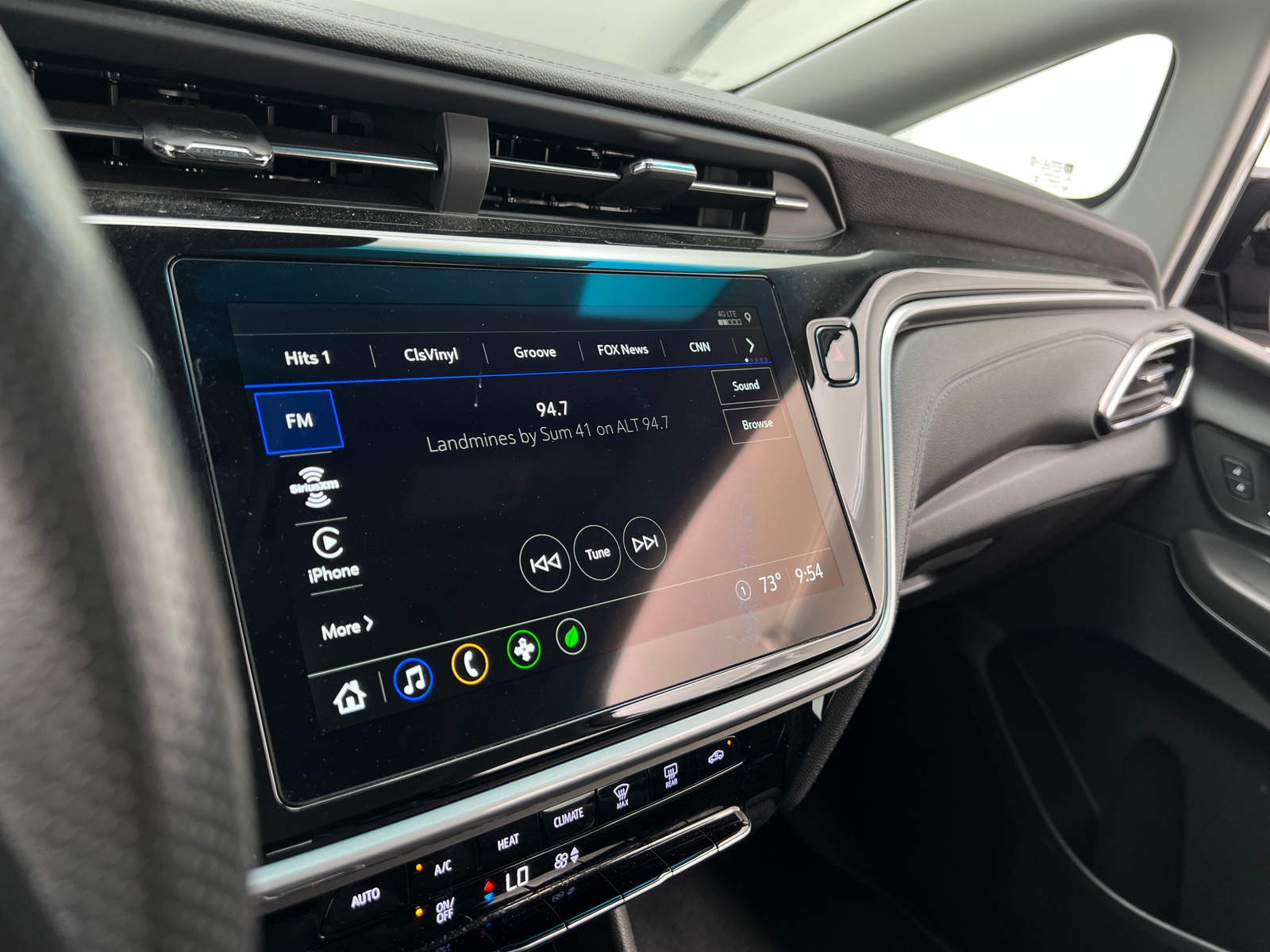 Thumbnail: 2023 Chevrolet Bolt EV - 4