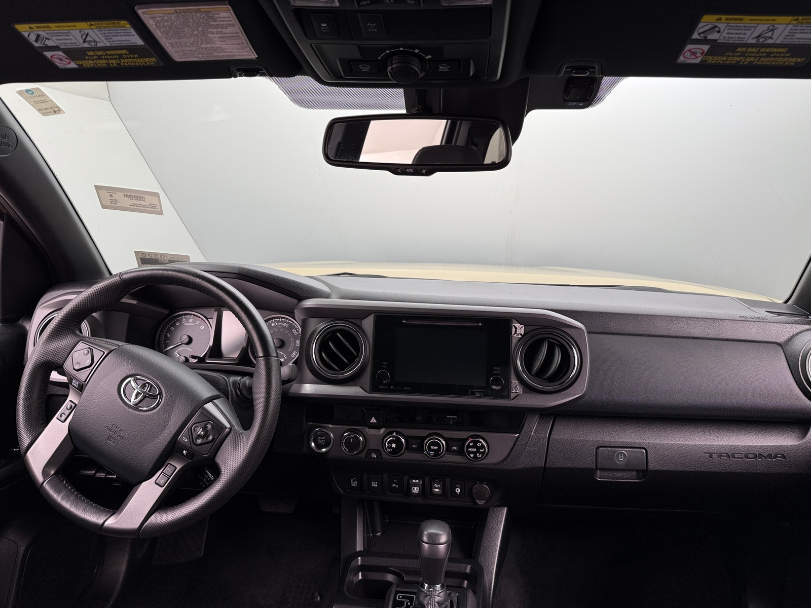 Thumbnail: 2018 Toyota Tacoma - 3