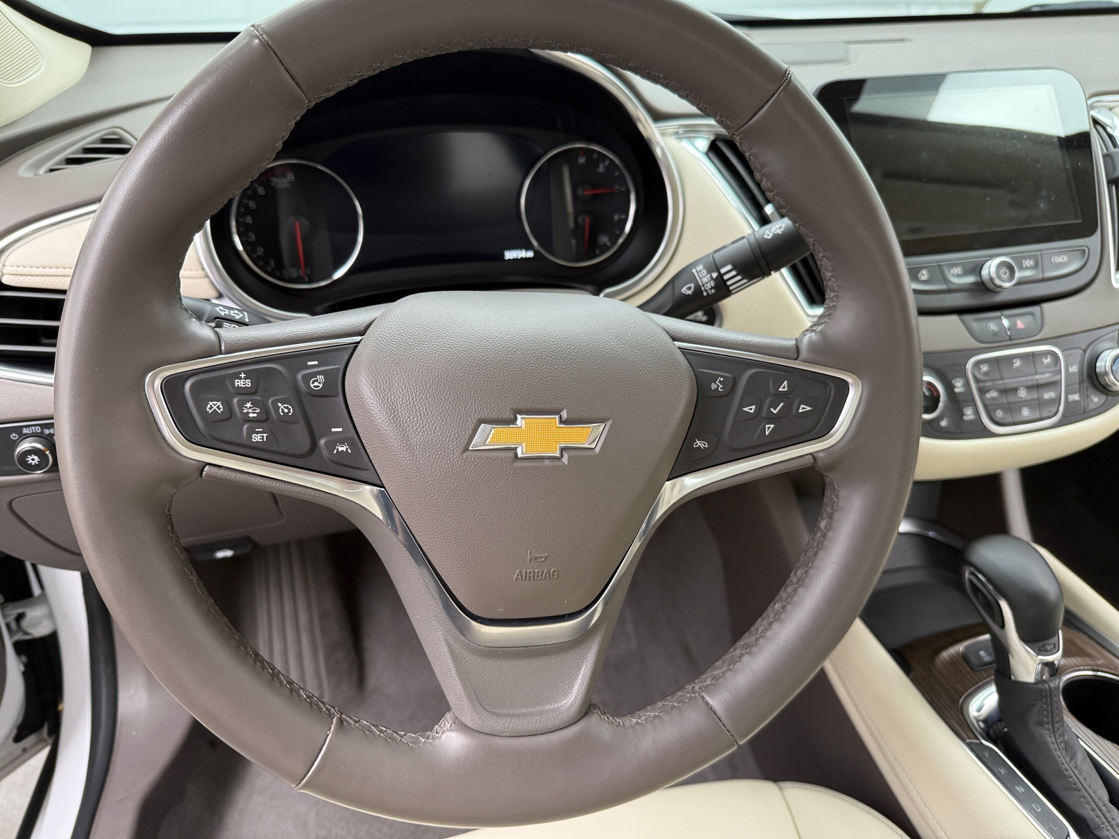 Thumbnail: 2024 Chevrolet Malibu - 4