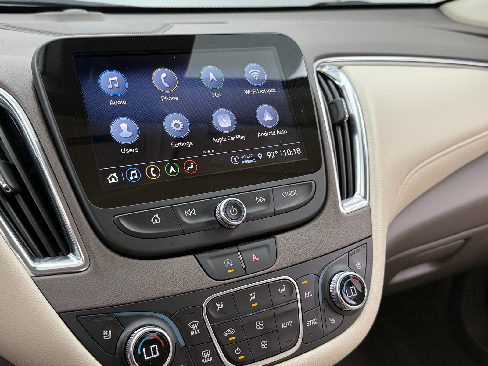 Thumbnail: 2024 Chevrolet Malibu - 3
