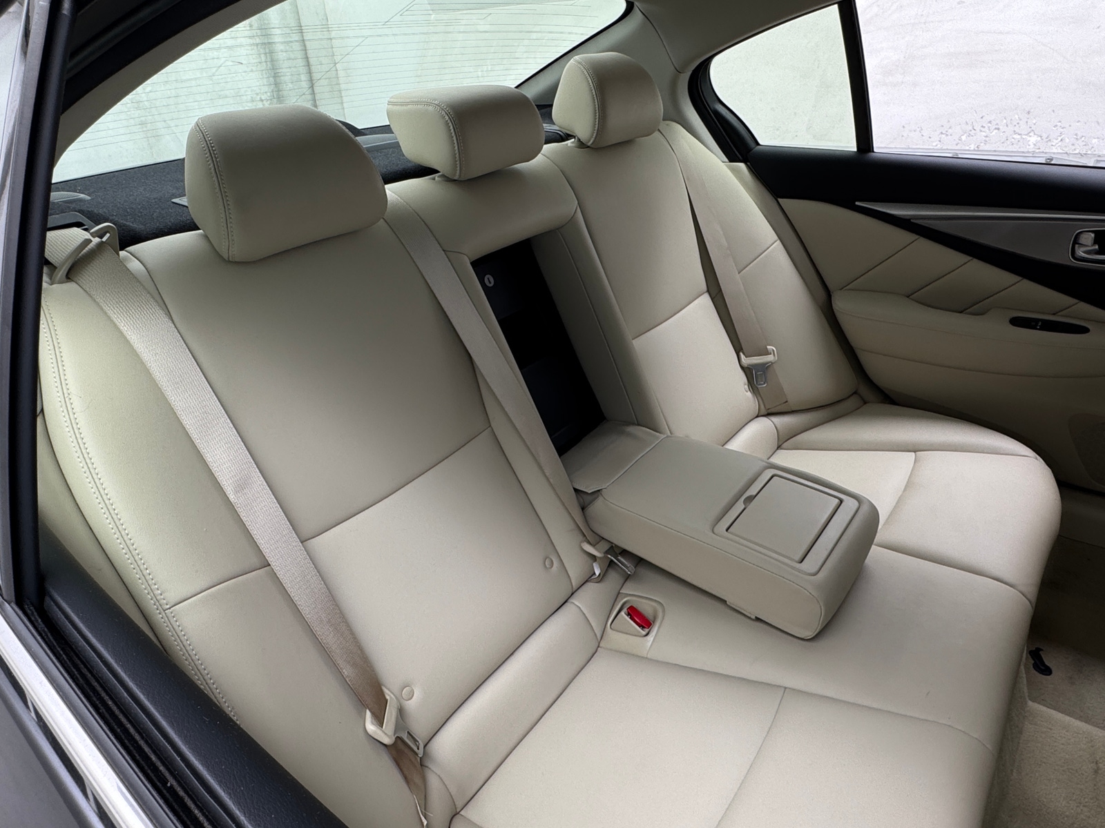 Thumbnail: 2015 INFINITI Q50 - 6