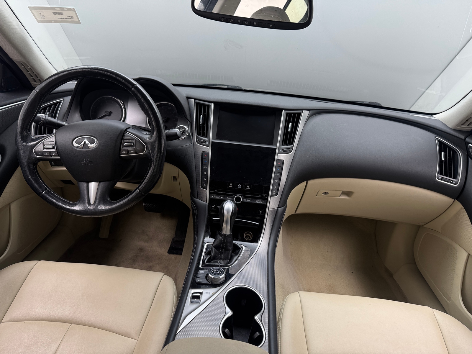 Thumbnail: 2015 INFINITI Q50 - 3