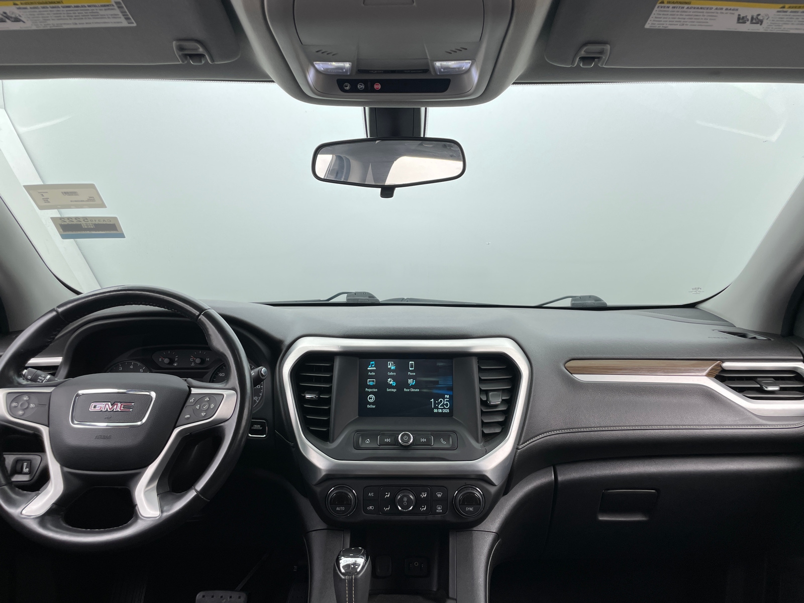 Thumbnail: 2019 GMC Acadia - 3