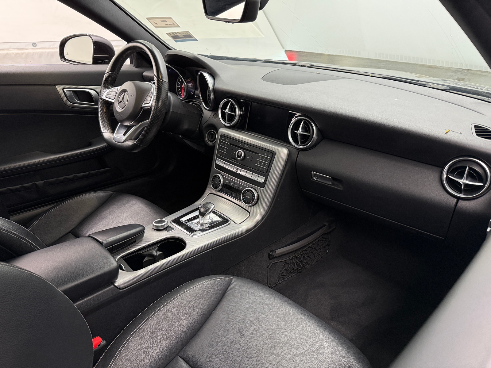 Thumbnail: 2019 Mercedes-Benz SLC - 2