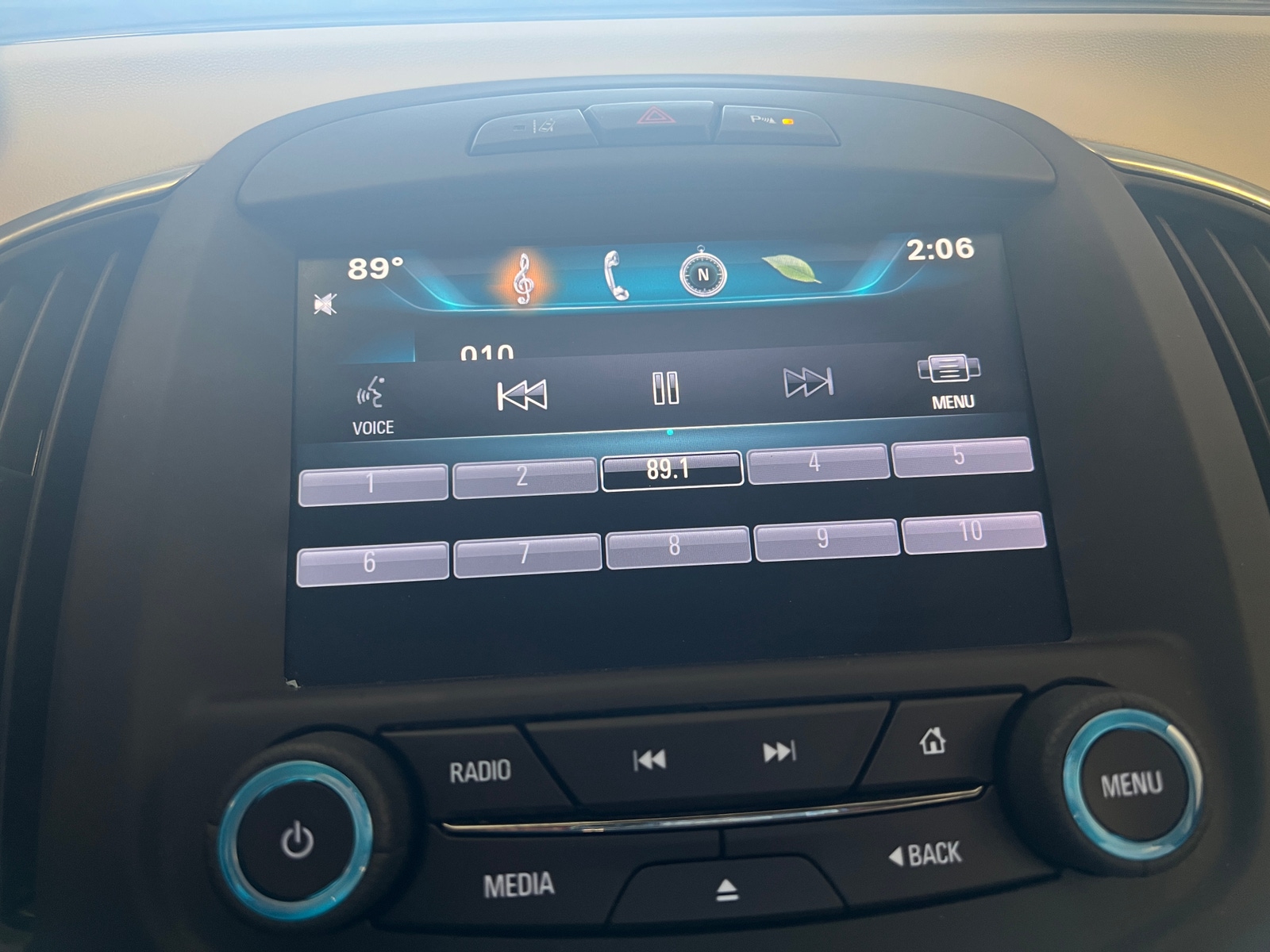 Thumbnail: 2015 Buick LaCrosse - 3