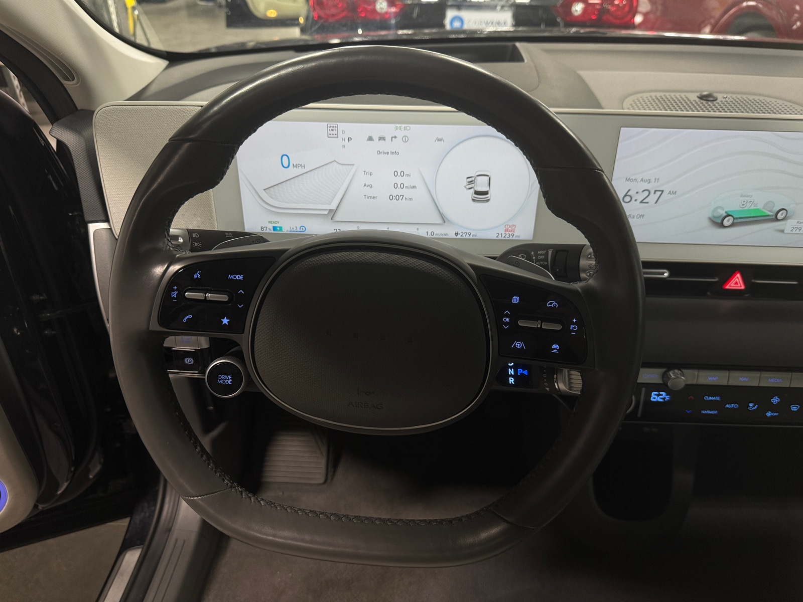 Thumbnail: 2023 Hyundai Ioniq 5 - 4