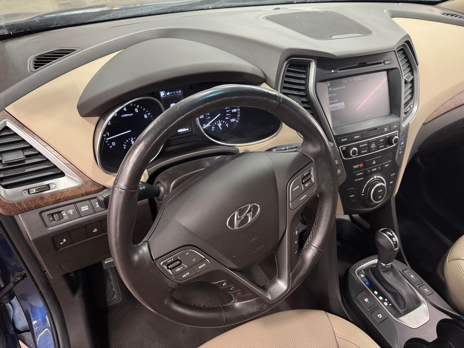 Thumbnail: 2018 Hyundai Santa Fe - 3