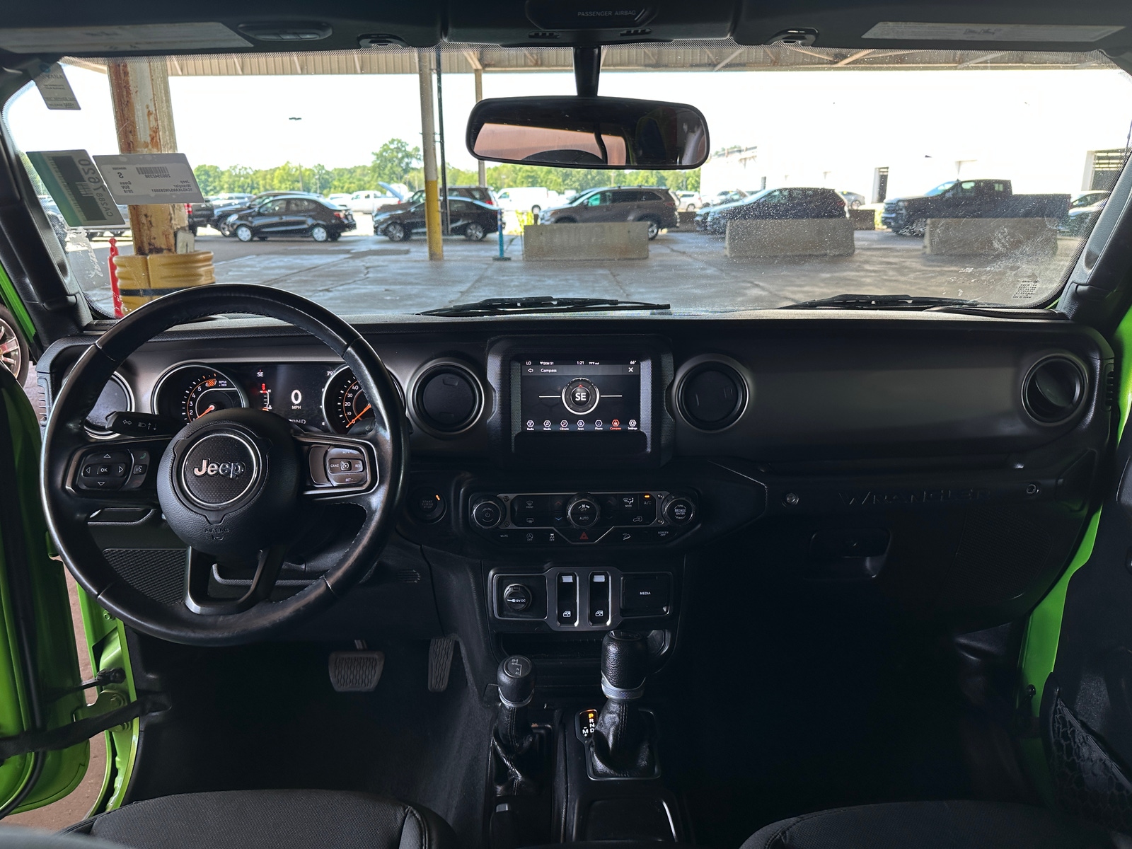 Thumbnail: 2018 Jeep Wrangler - 3
