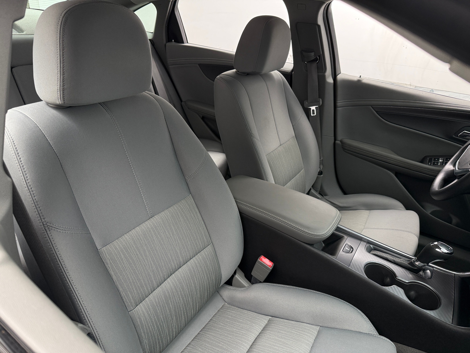 Thumbnail: 2014 Chevrolet Impala - 2