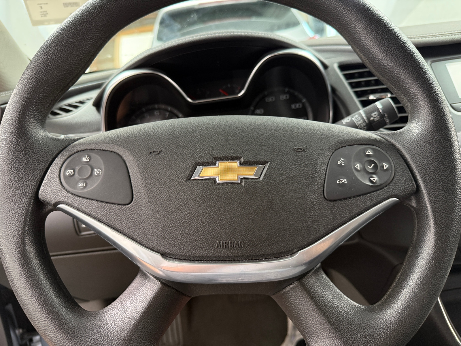 Thumbnail: 2014 Chevrolet Impala - 5