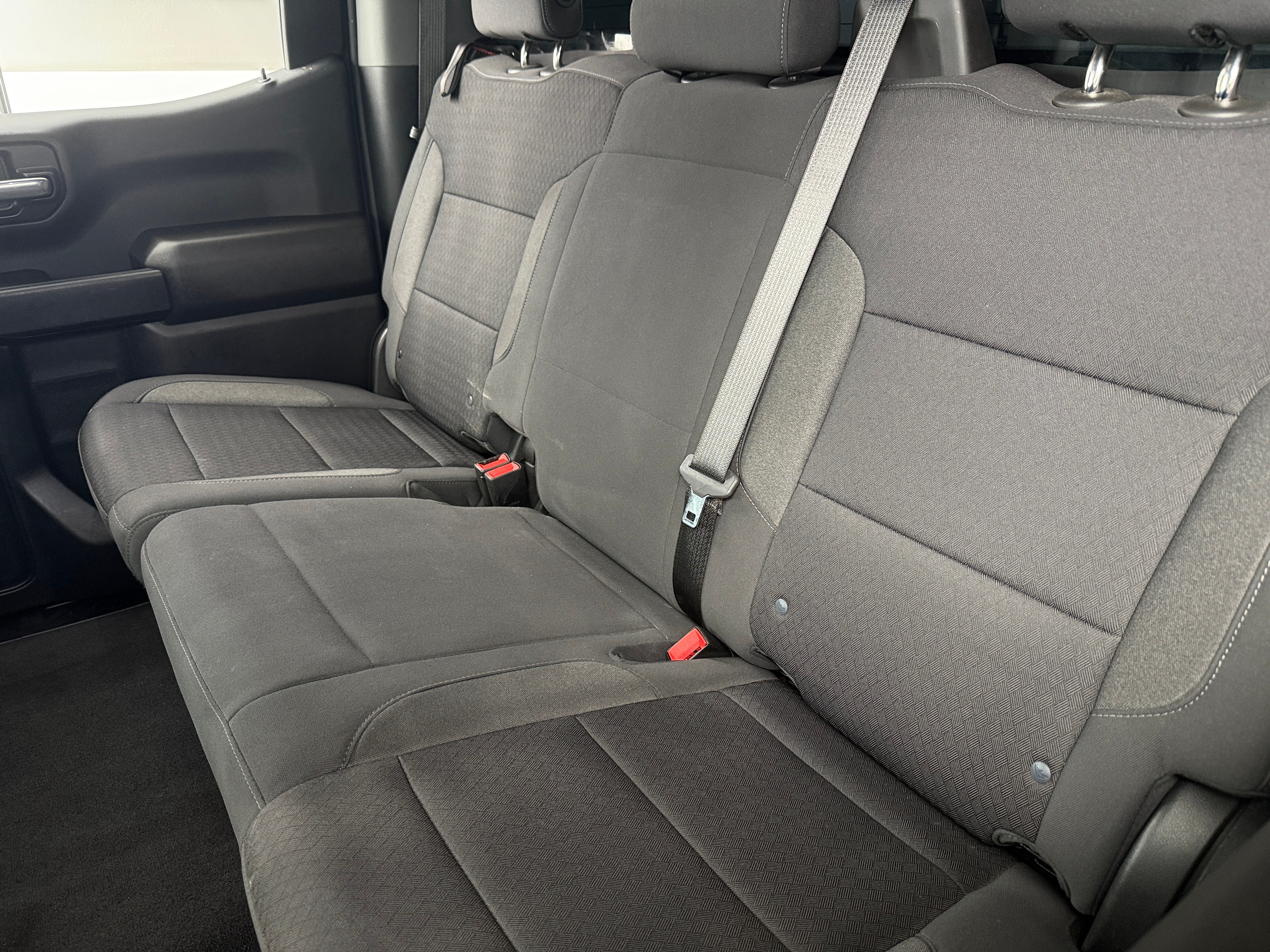 Thumbnail: 2022 Chevrolet Silverado 1500 - 6