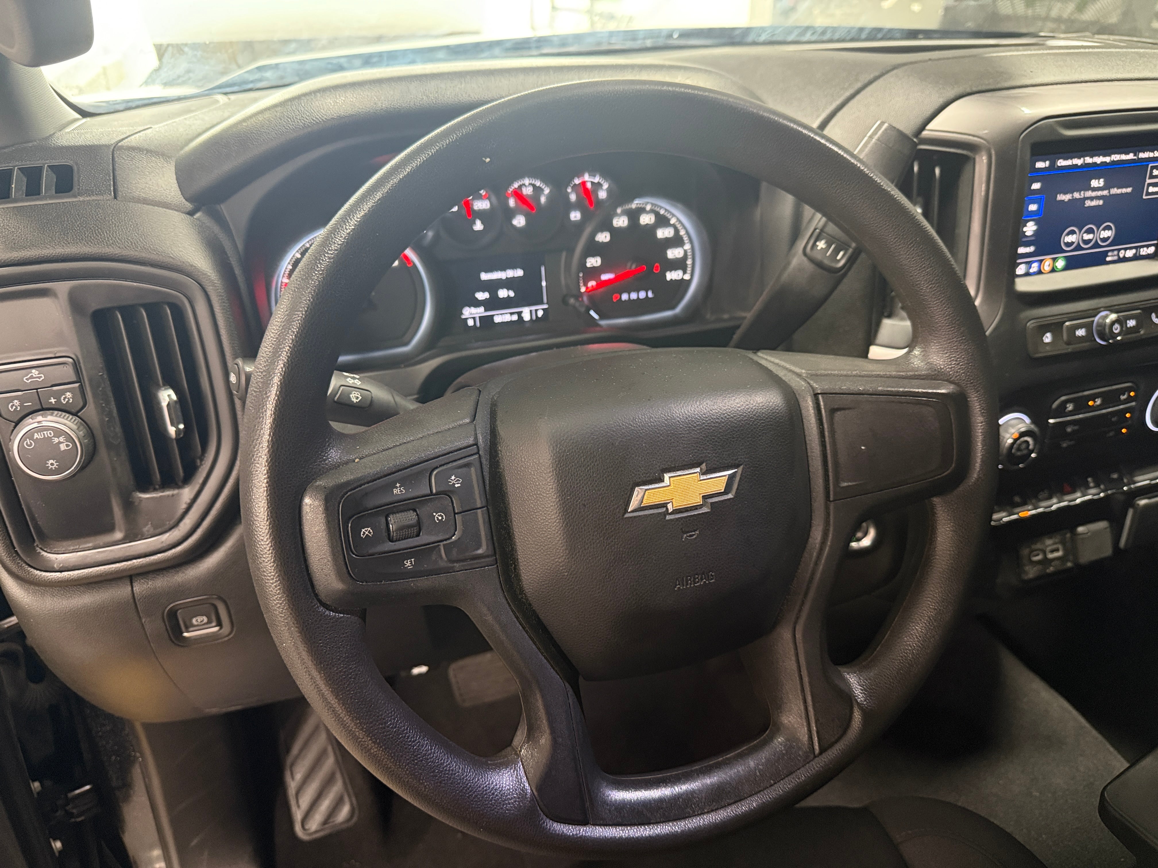 Thumbnail: 2022 Chevrolet Silverado 1500 - 5