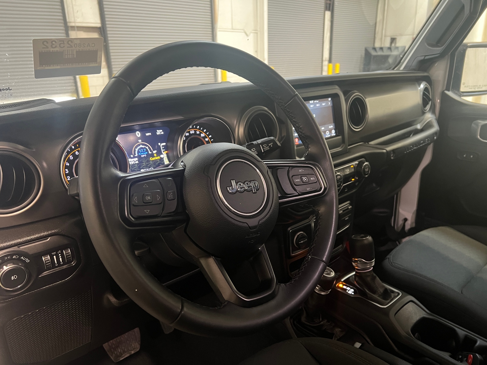 Thumbnail: 2022 Jeep Wrangler - 5