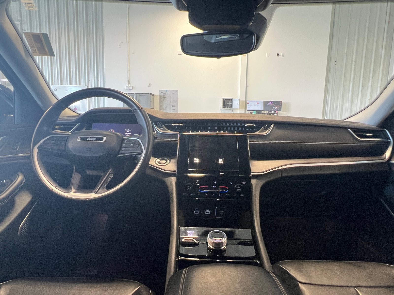 Thumbnail: 2021 Jeep Grand Cherokee L - 2