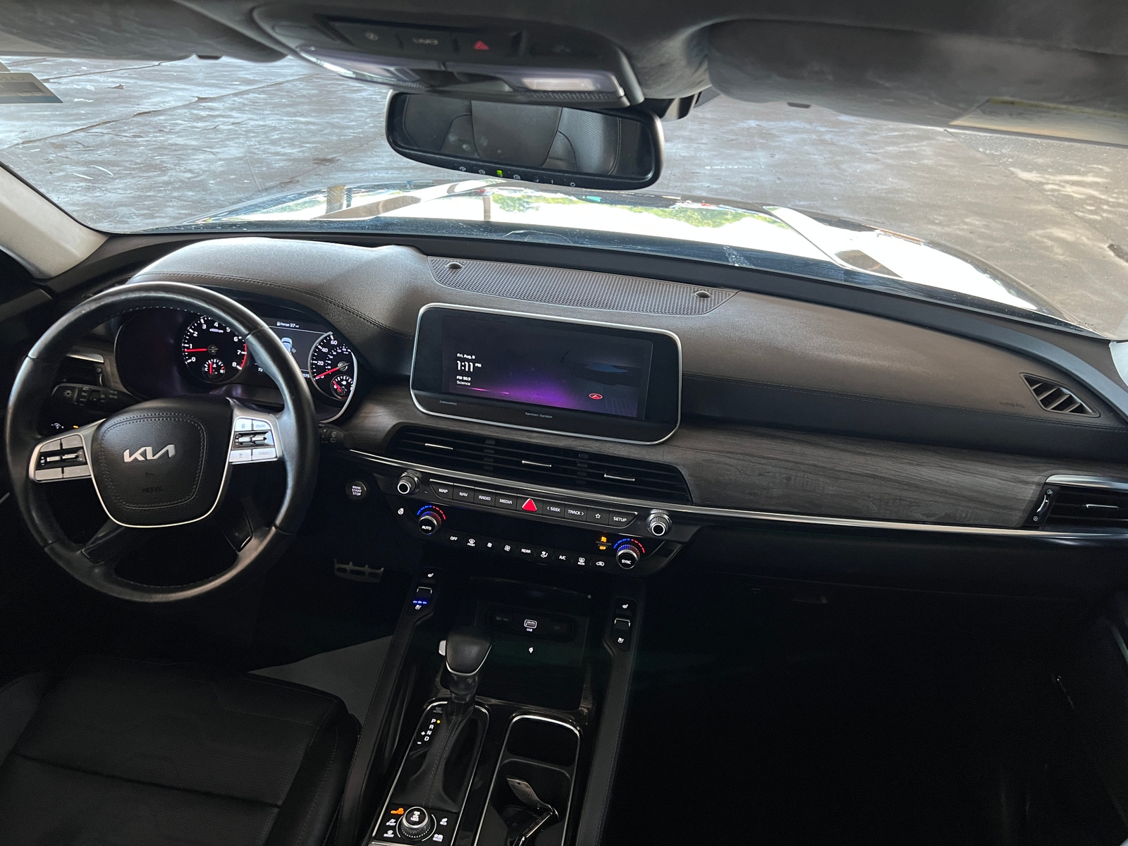 Thumbnail: 2022 Kia Telluride - 2